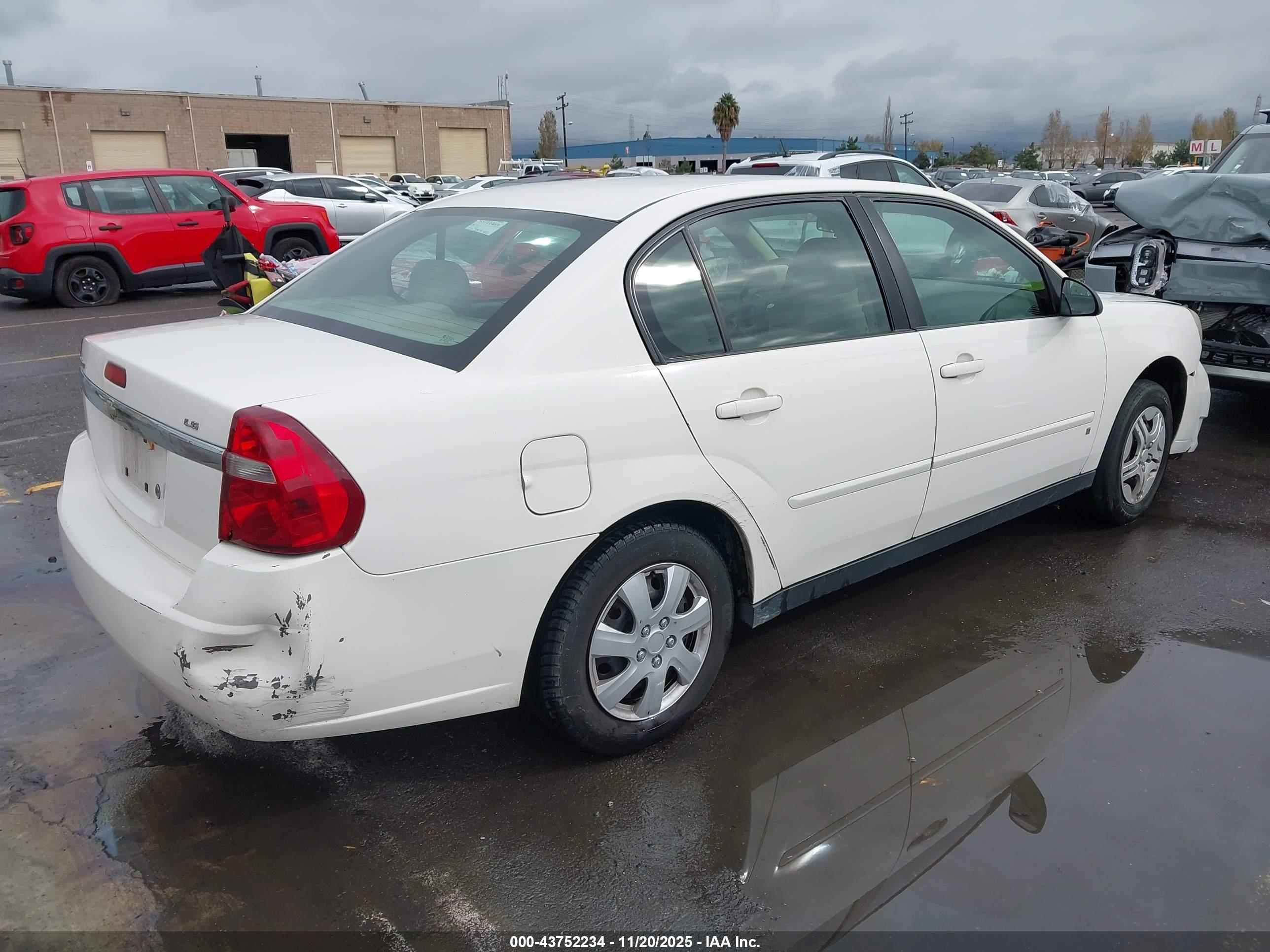 CHEVROLET MALIBU image 4