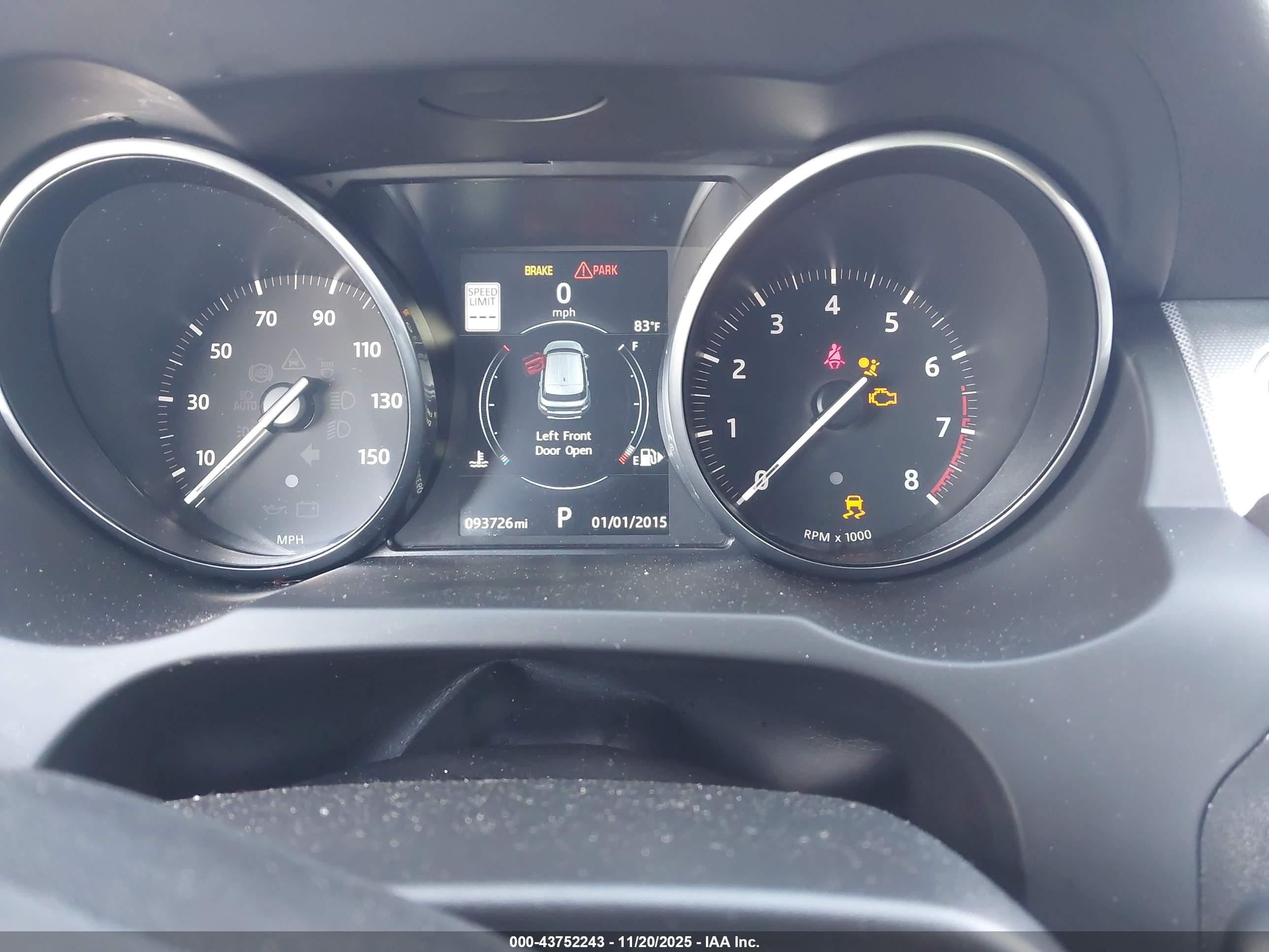 LAND ROVER image 7