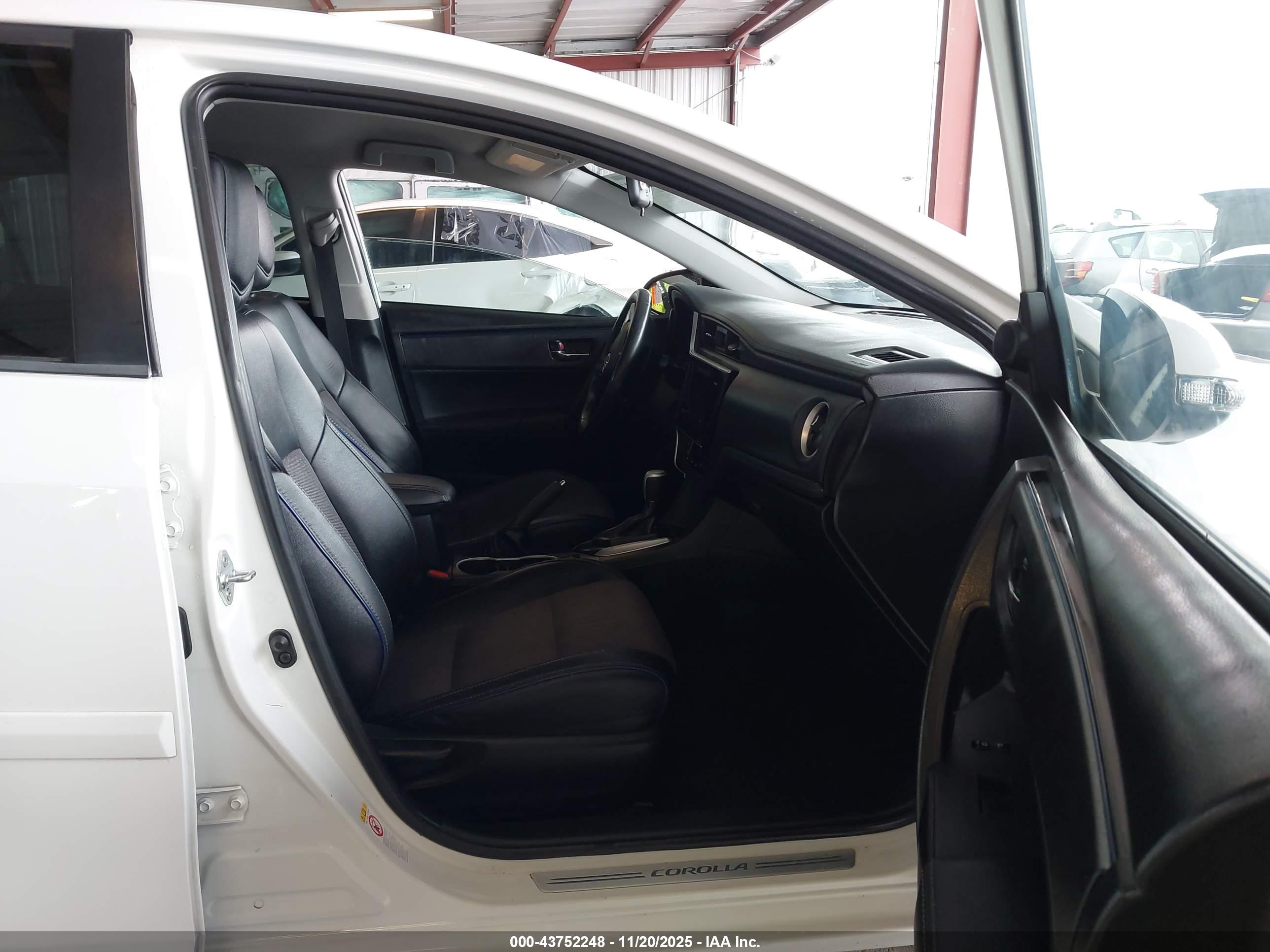 TOYOTA COROLLA image 5