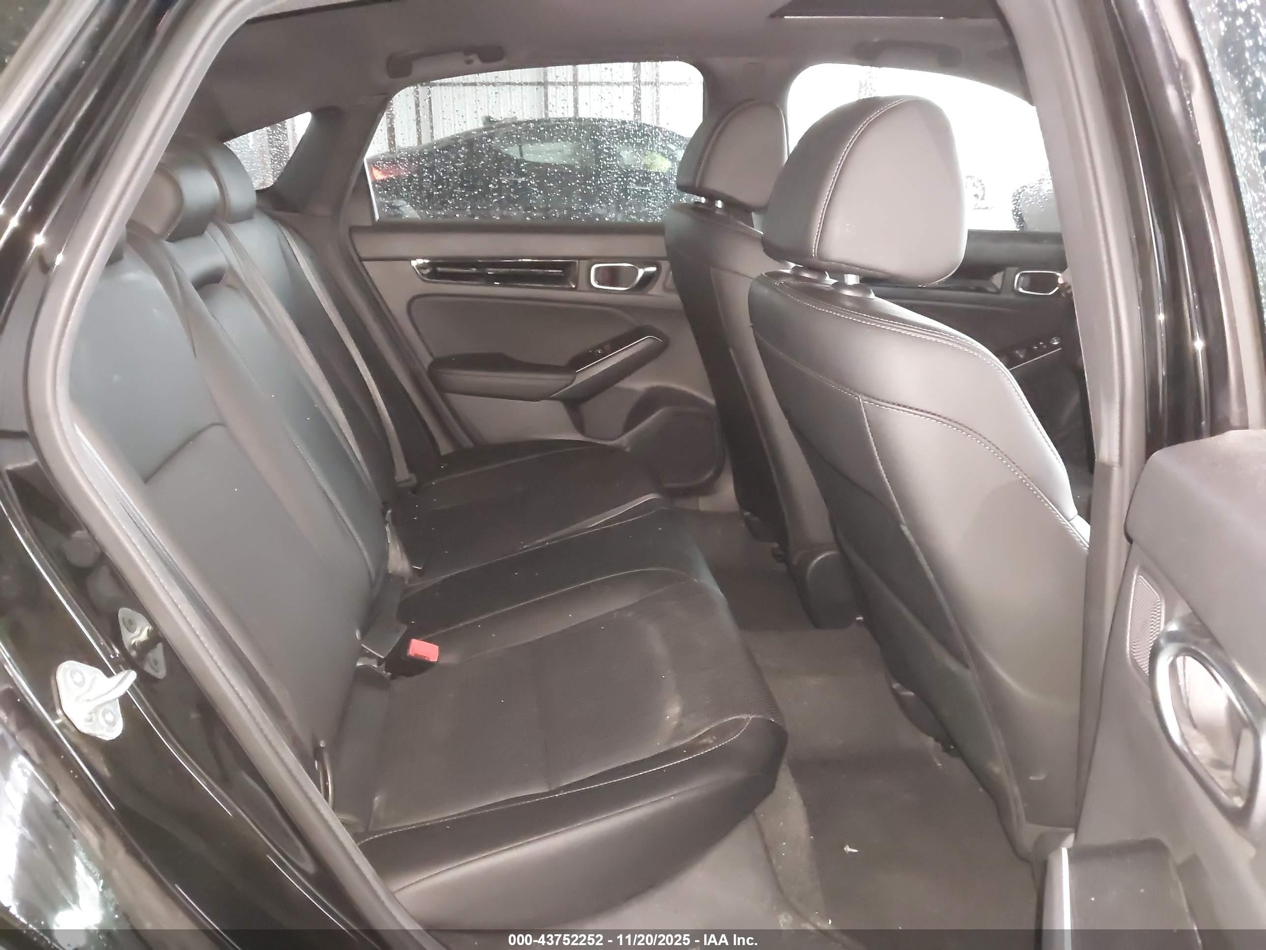 HONDA CIVIC image 8
