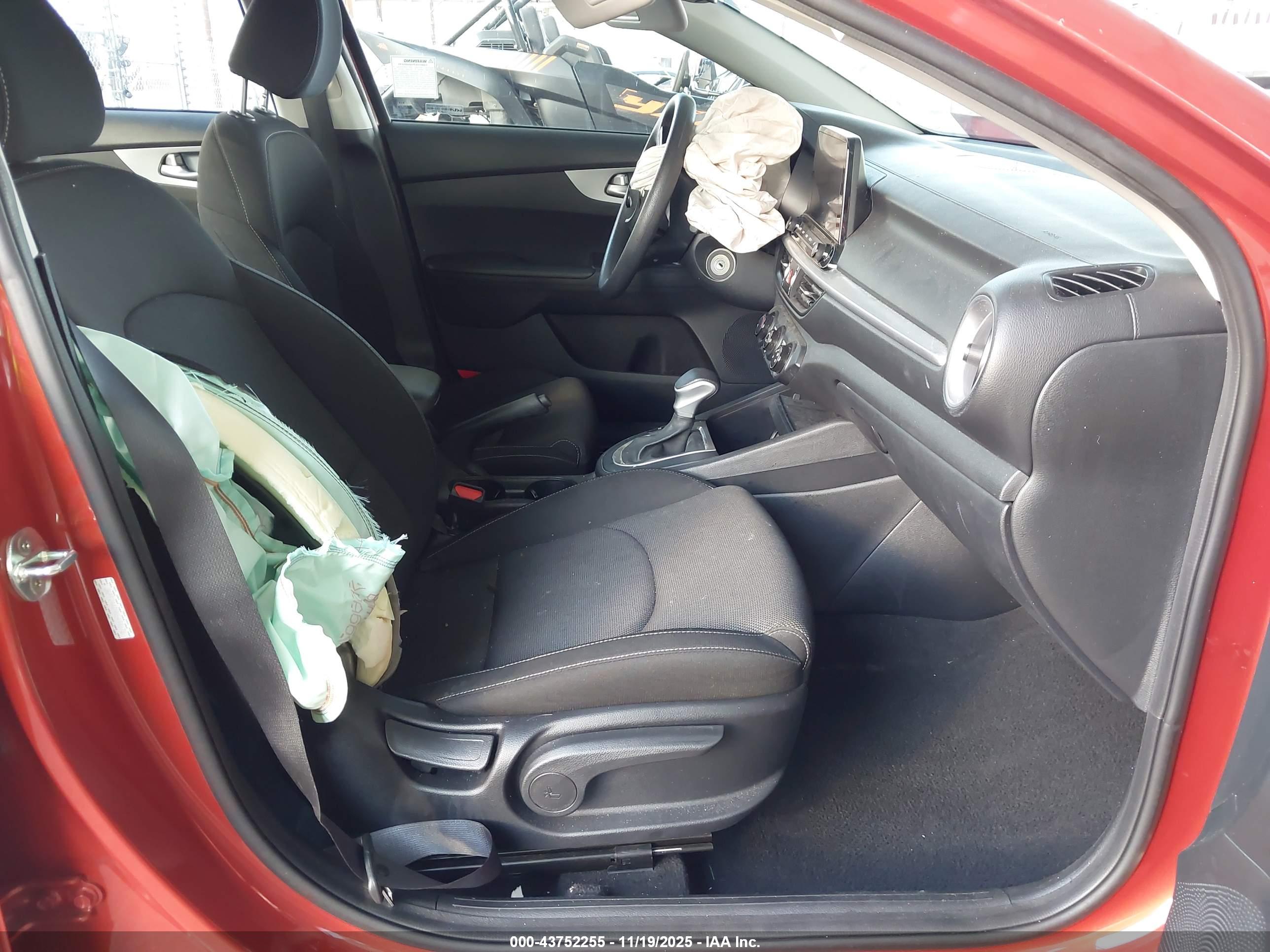 KIA FORTE image 5