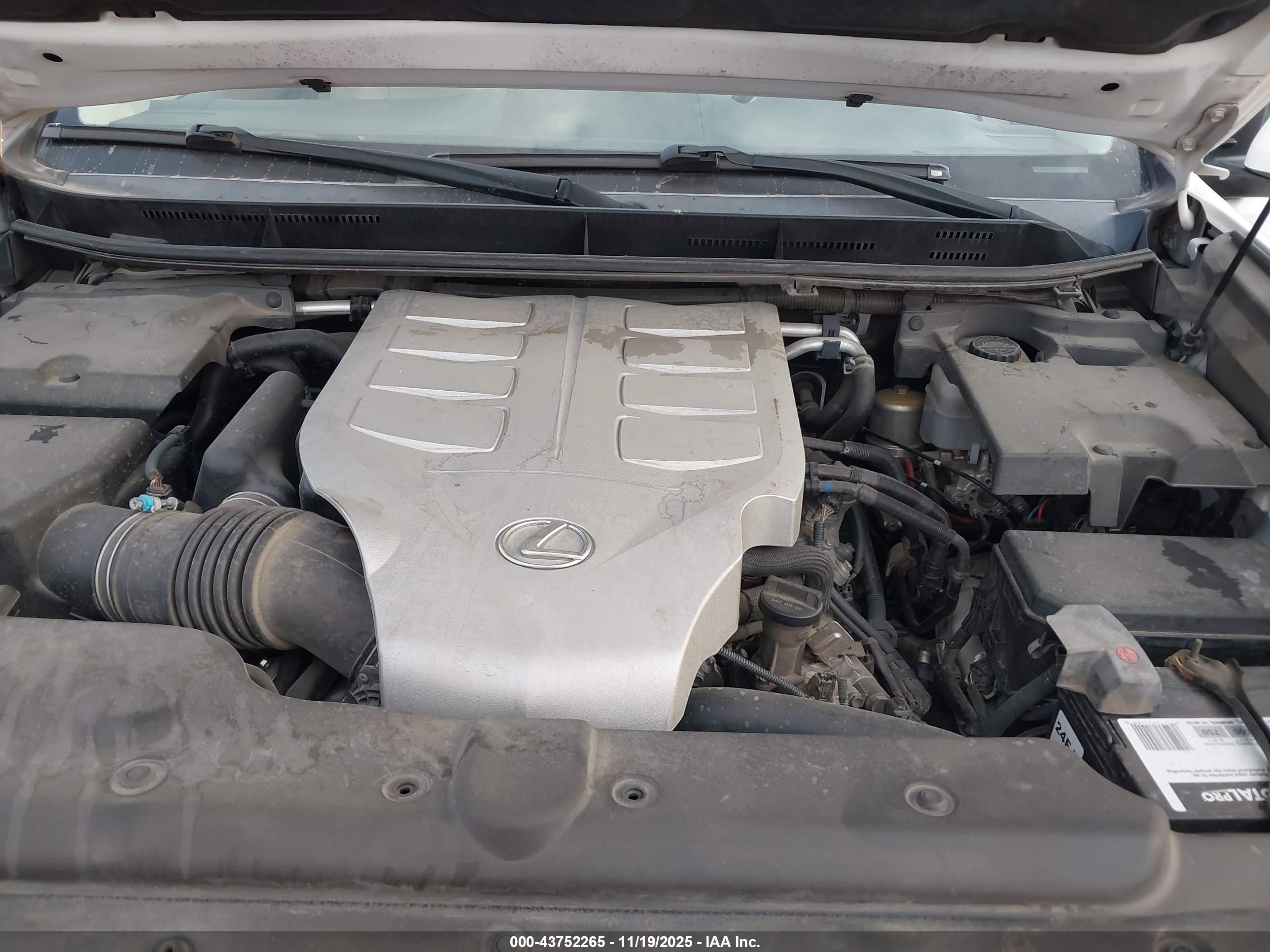 LEXUS GX image 10