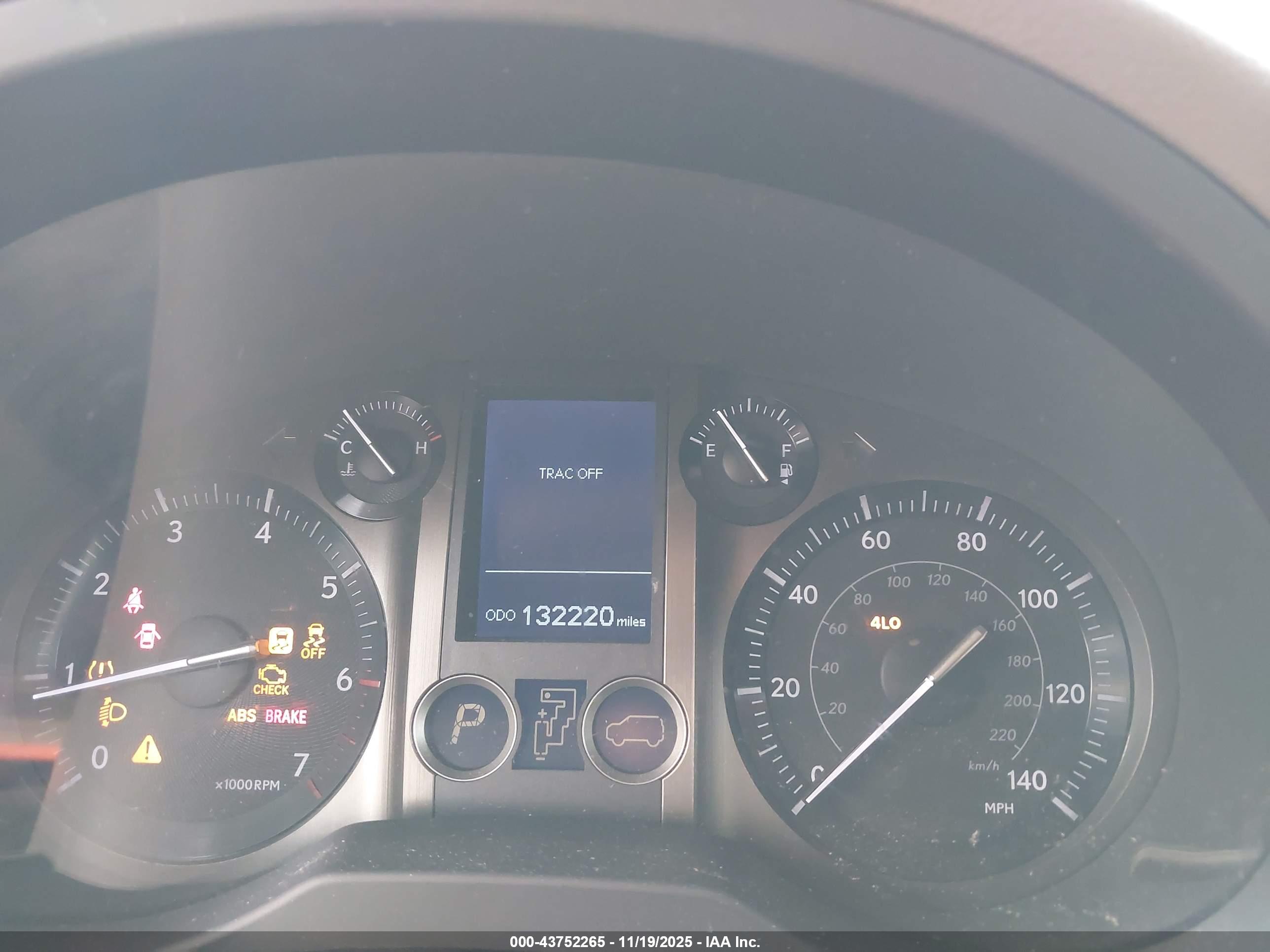 LEXUS GX image 7