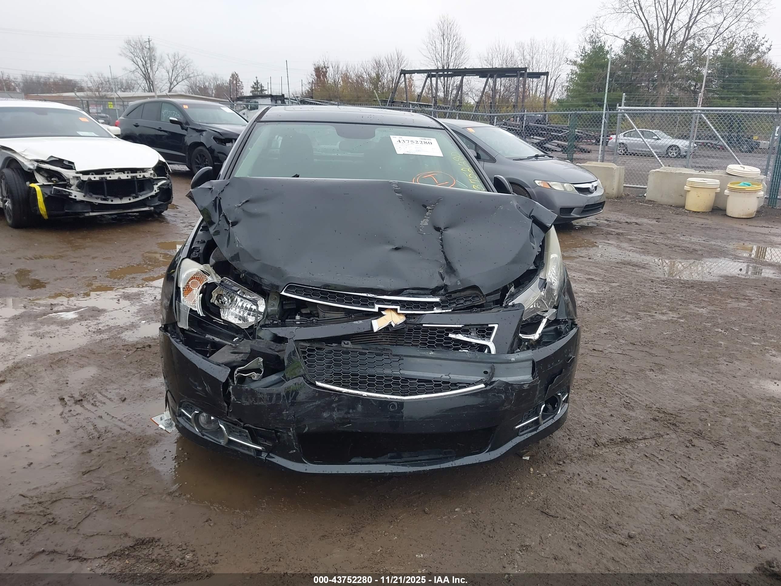 CHEVROLET CRUZE image 6