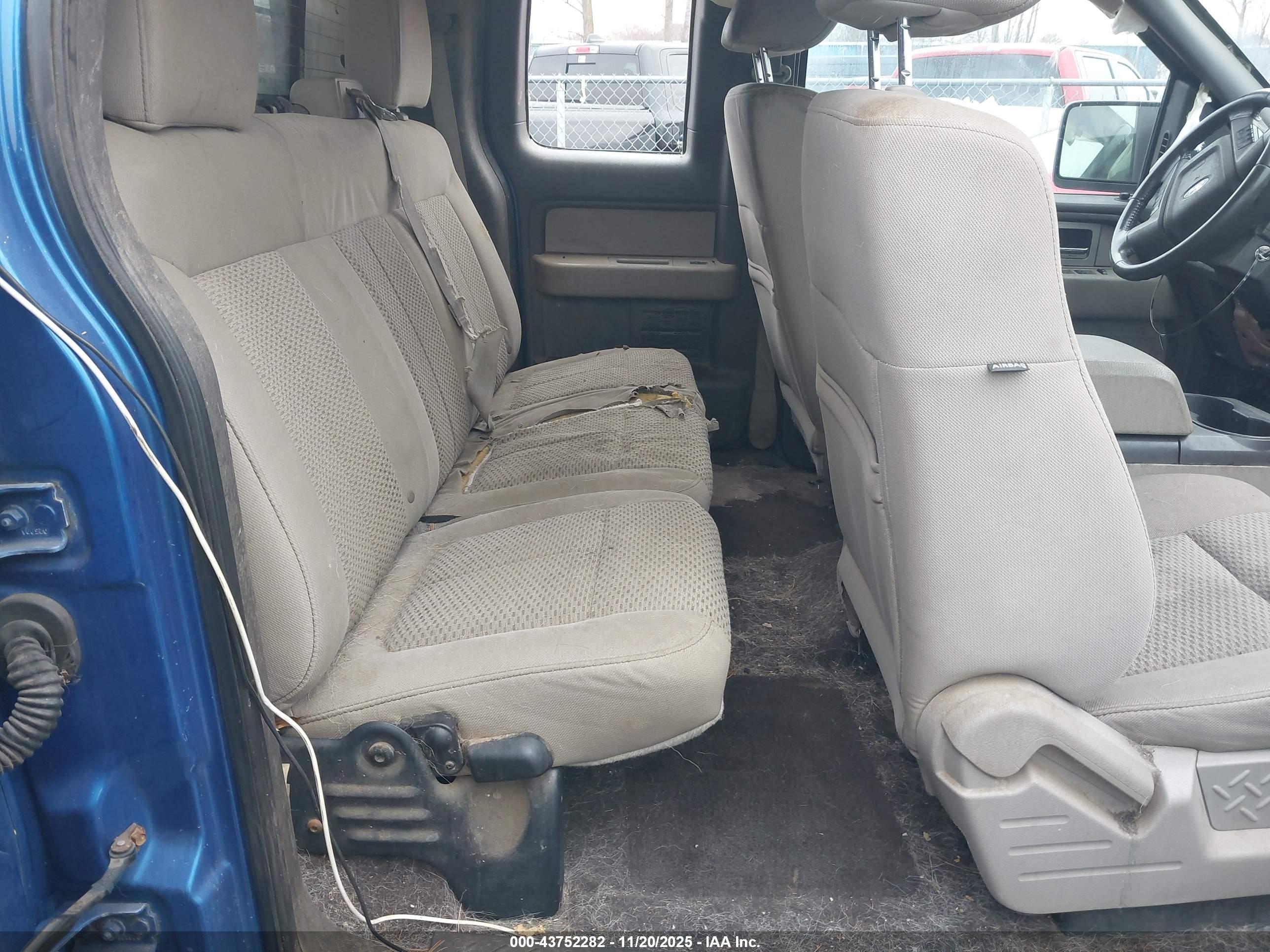 FORD F-150 image 8