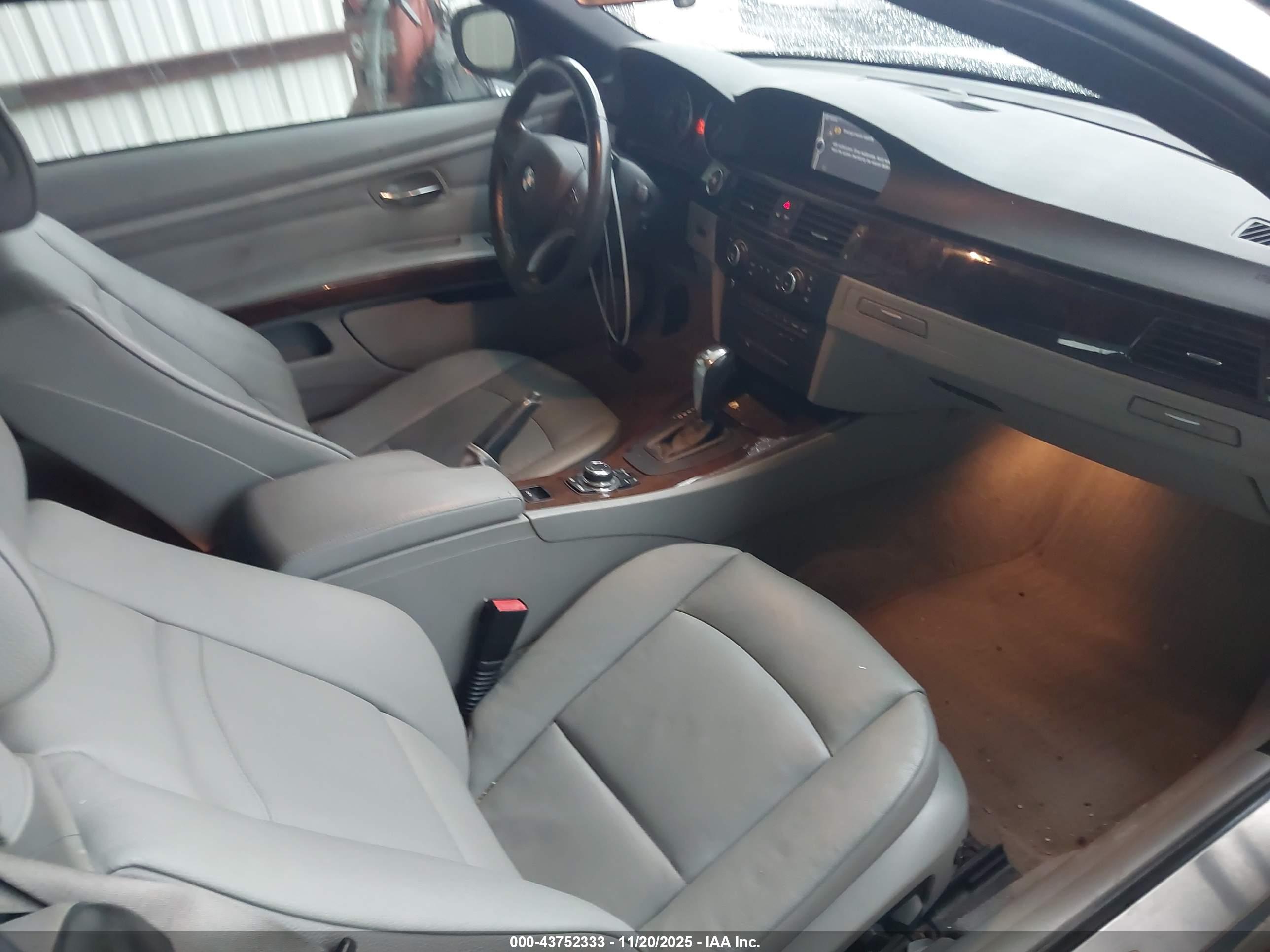 BMW 335I image 5