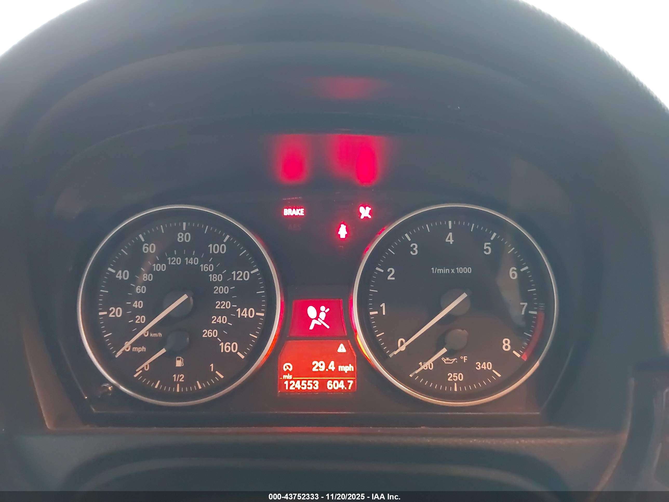 BMW 335I image 7