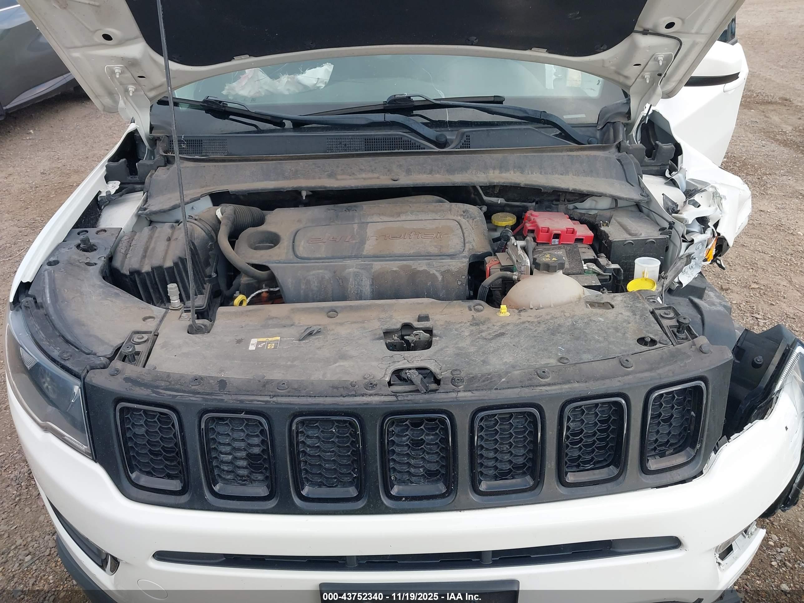 JEEP COMPASS image 10