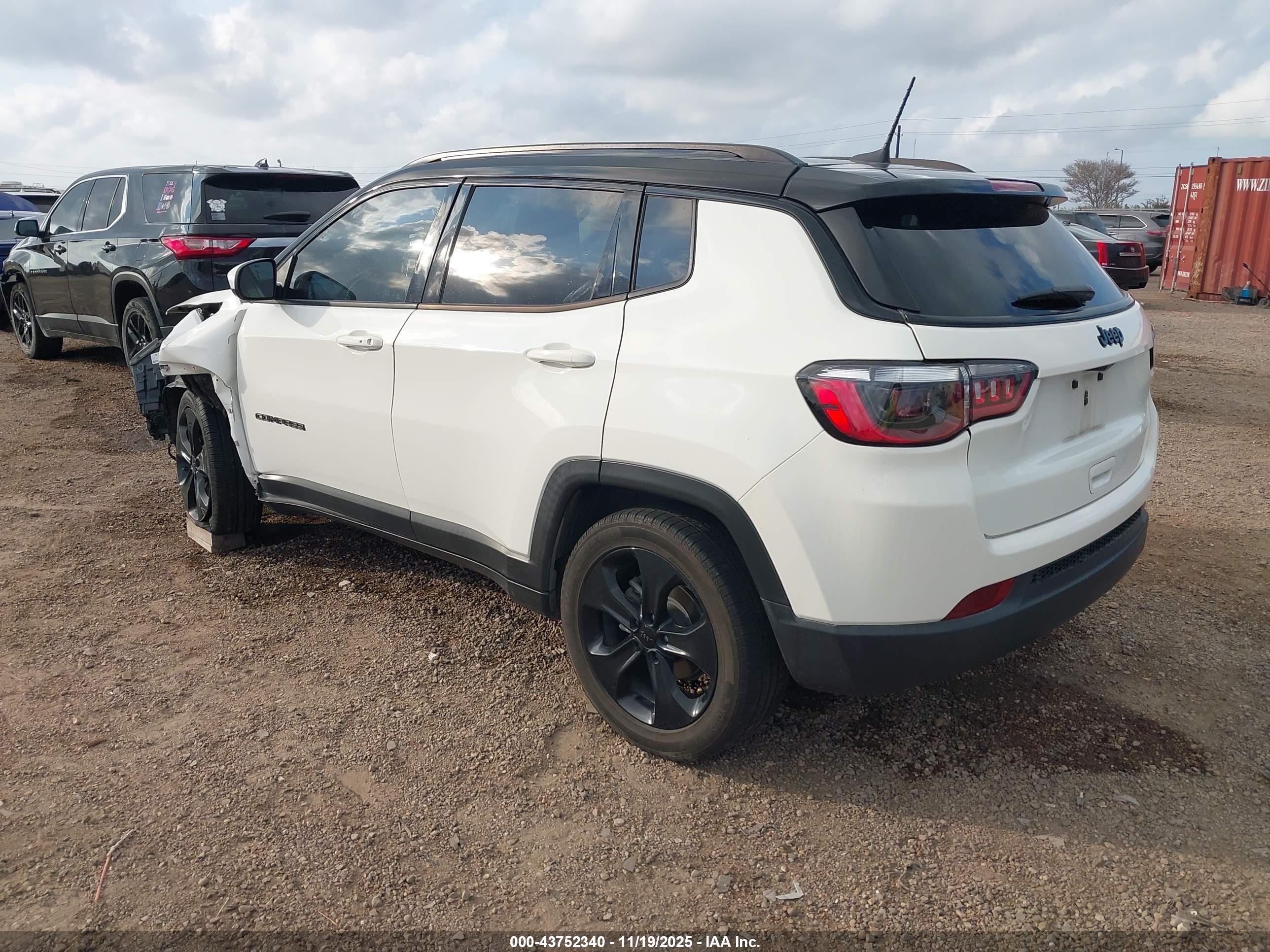 JEEP COMPASS image 3