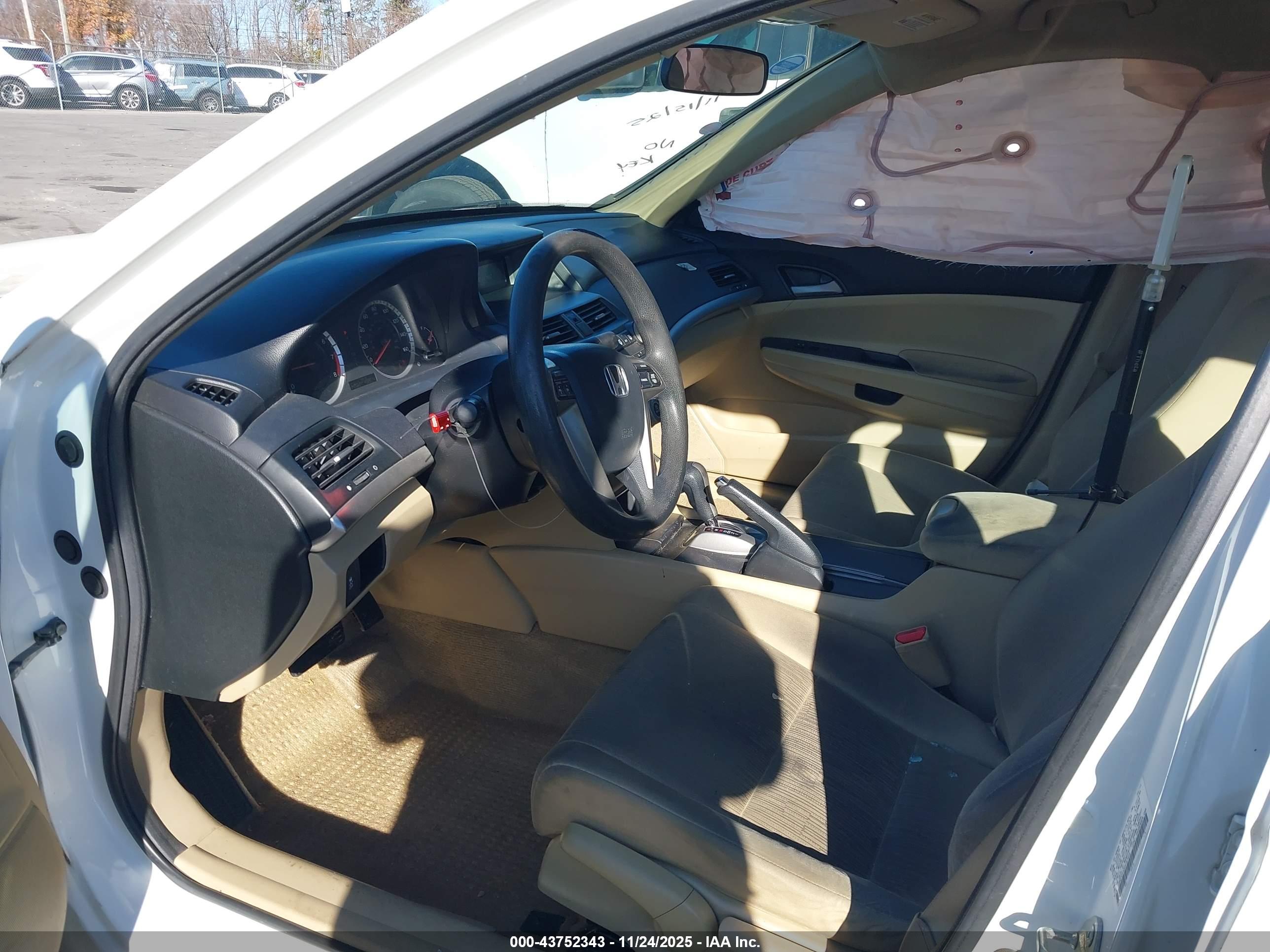 HONDA ACCORD image 5