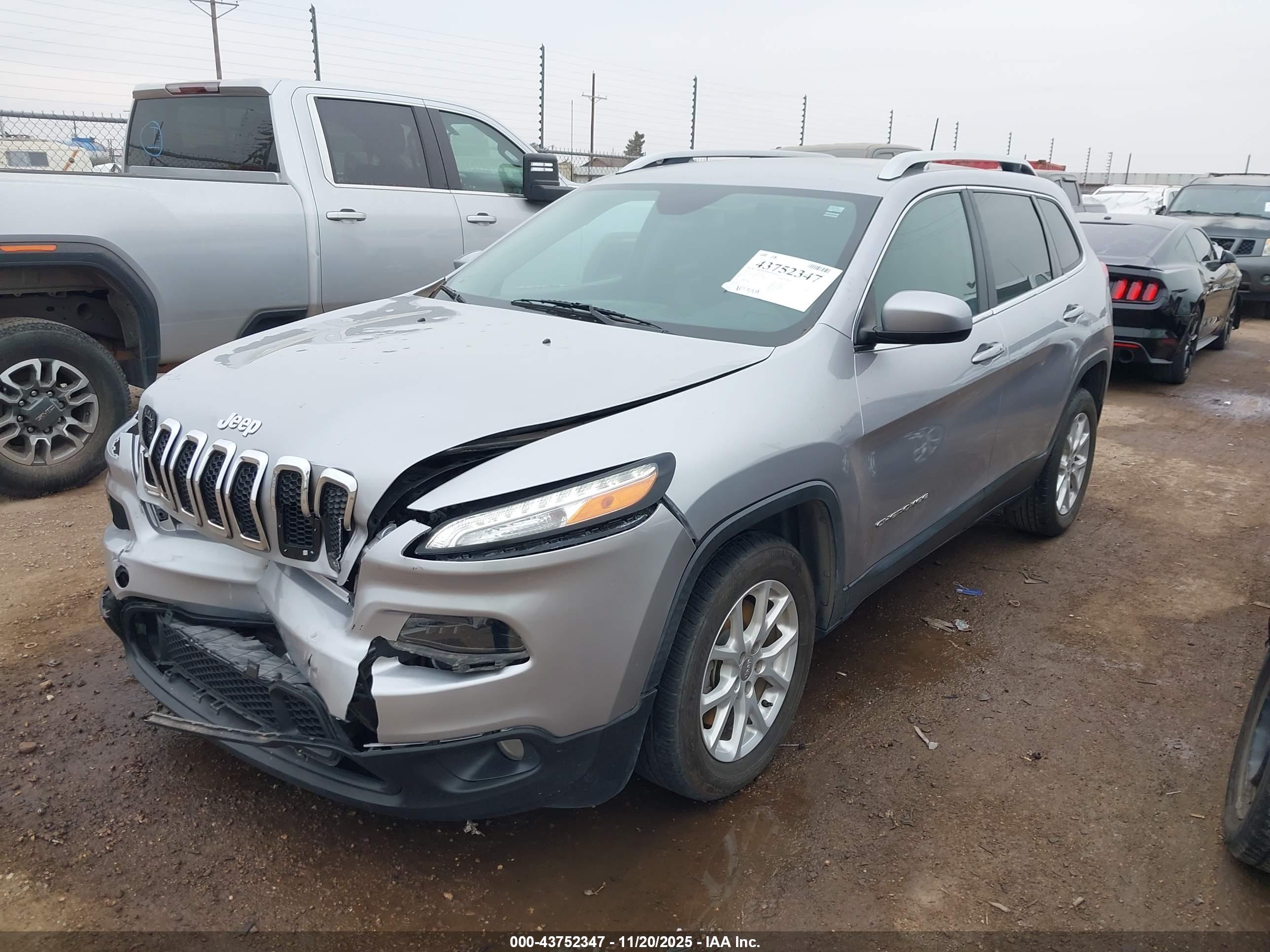 JEEP CHEROKEE image 2