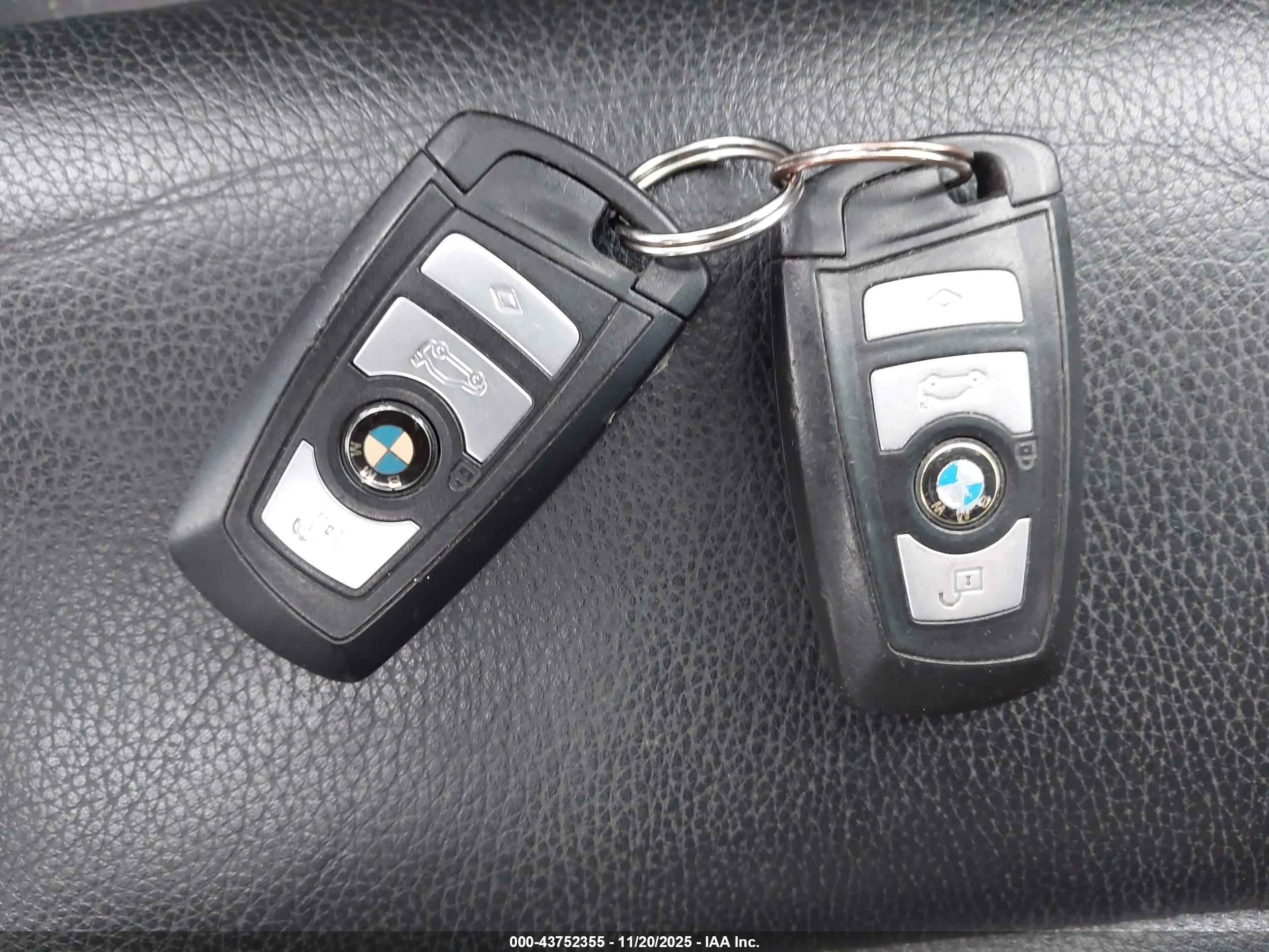 BMW 528I image 11