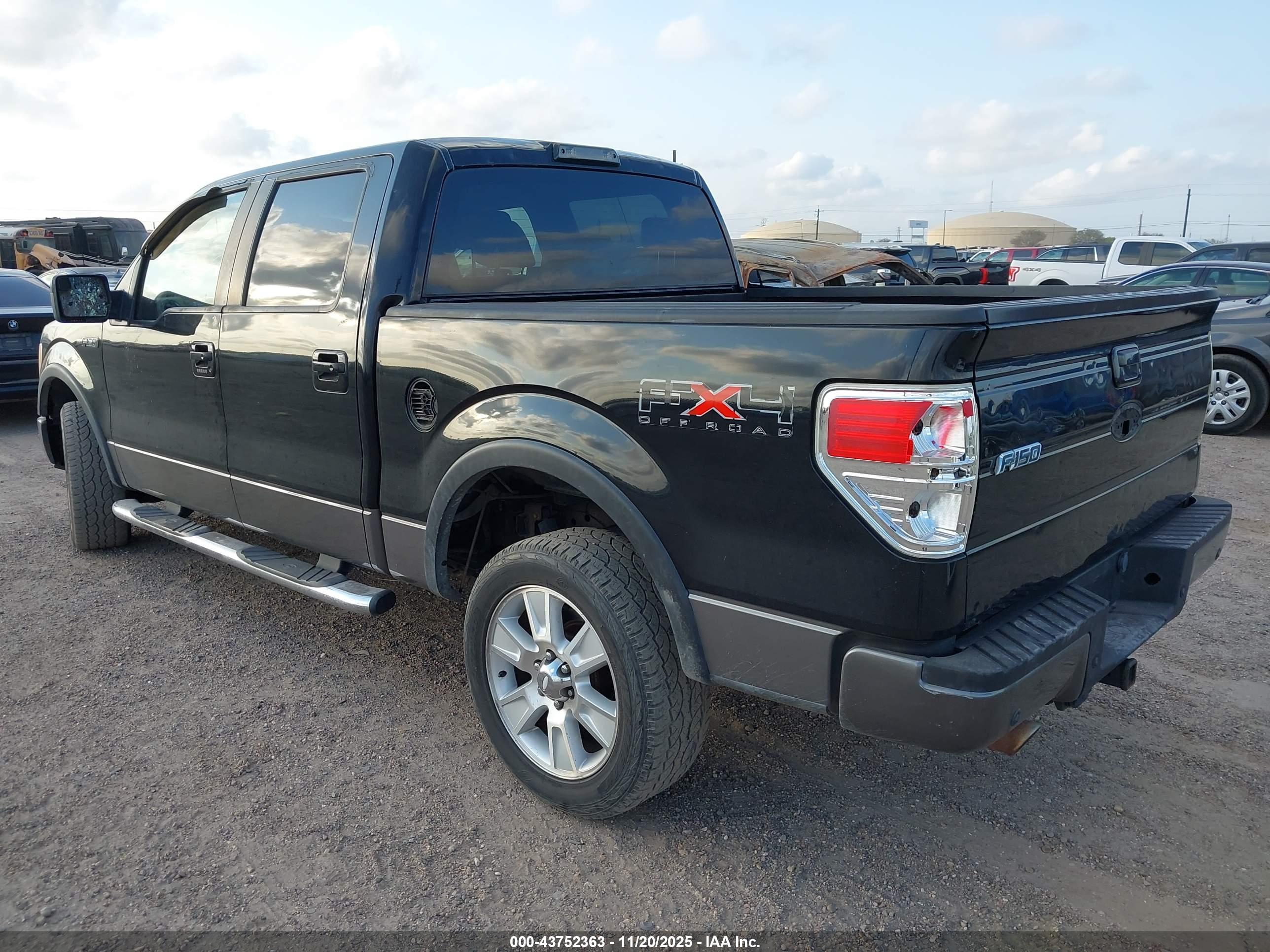 FORD F-150 image 3