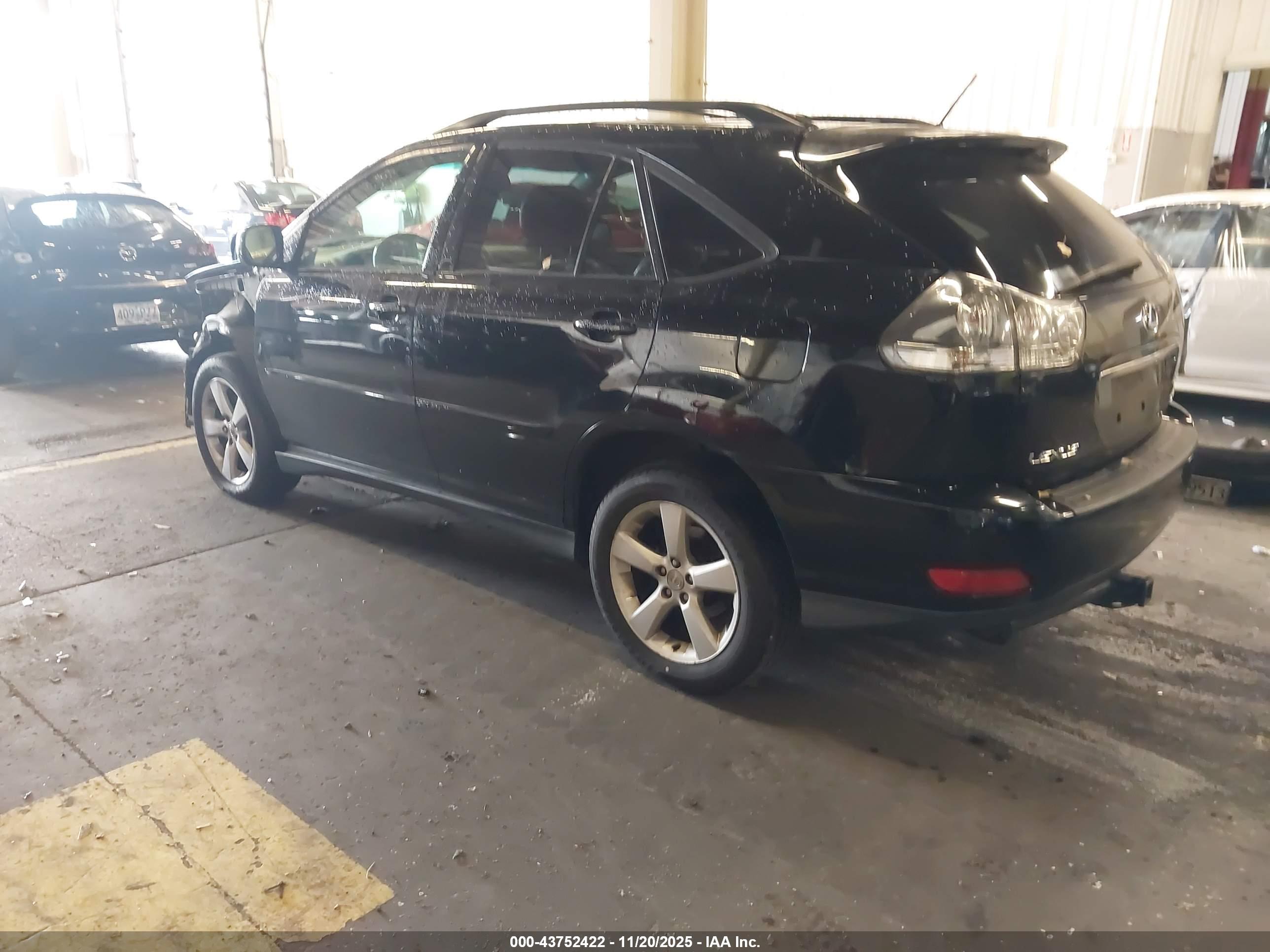 LEXUS RX image 3