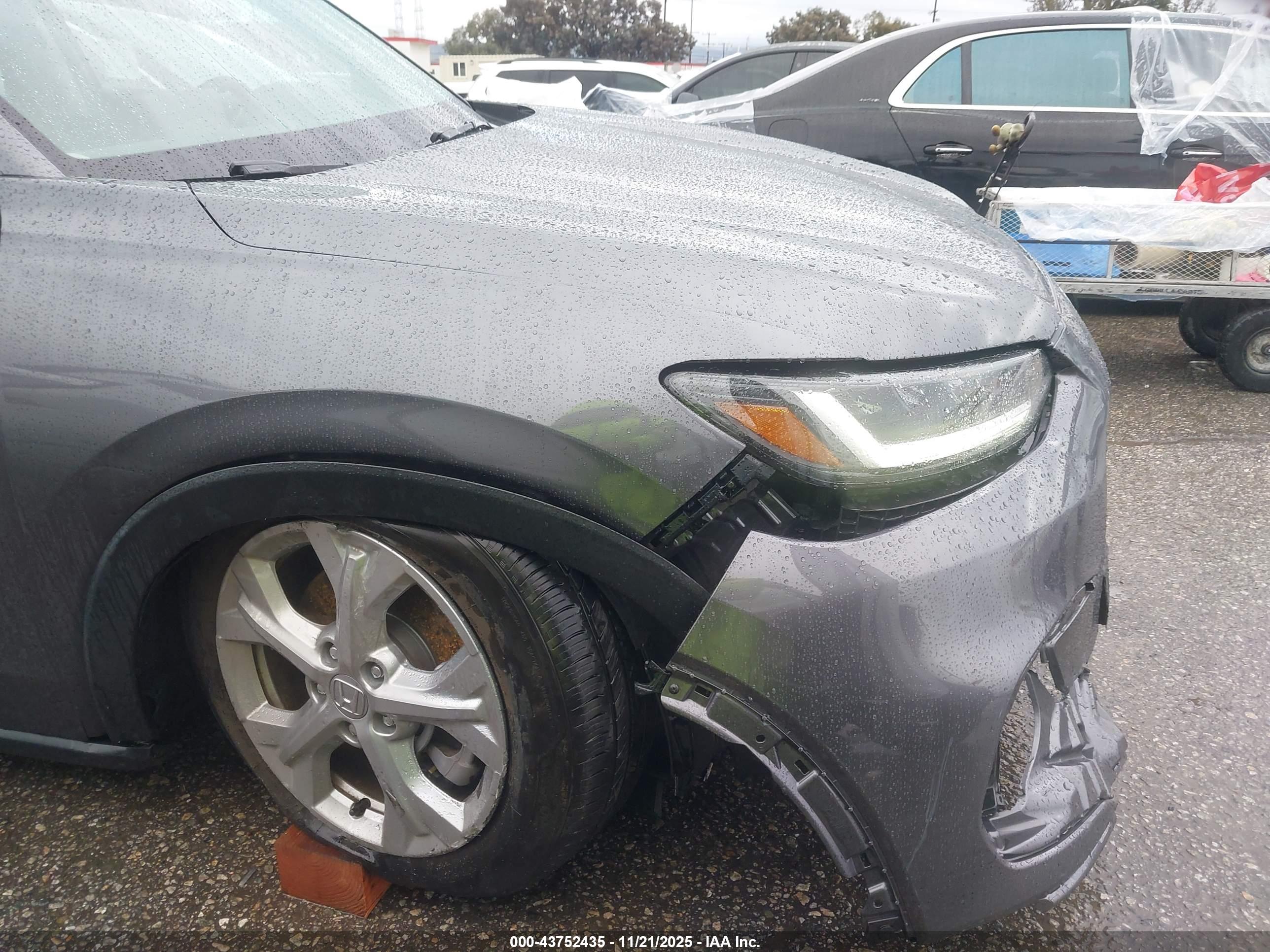 HONDA HR-V image 6
