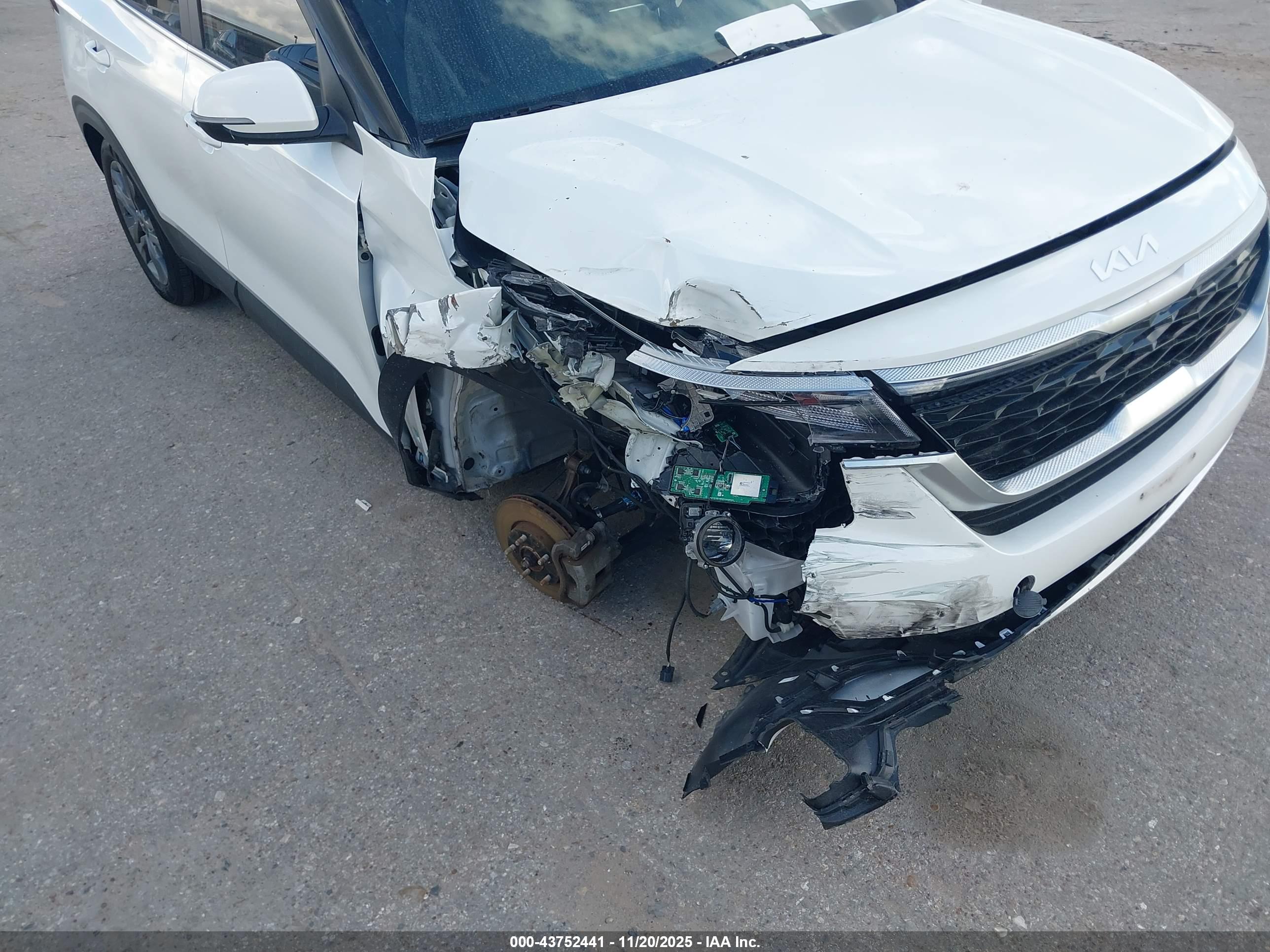 KIA SELTOS image 6