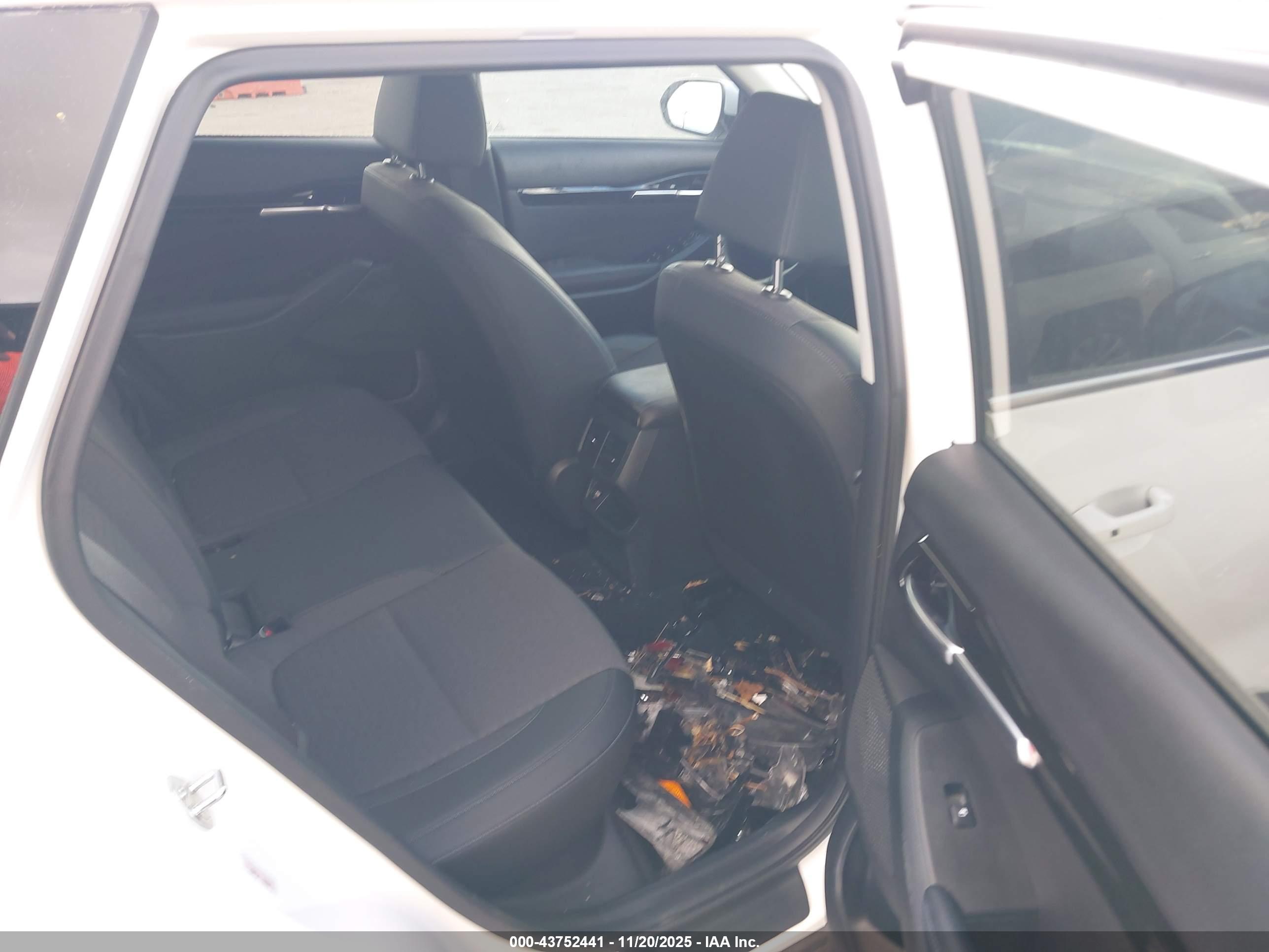 KIA SELTOS image 8
