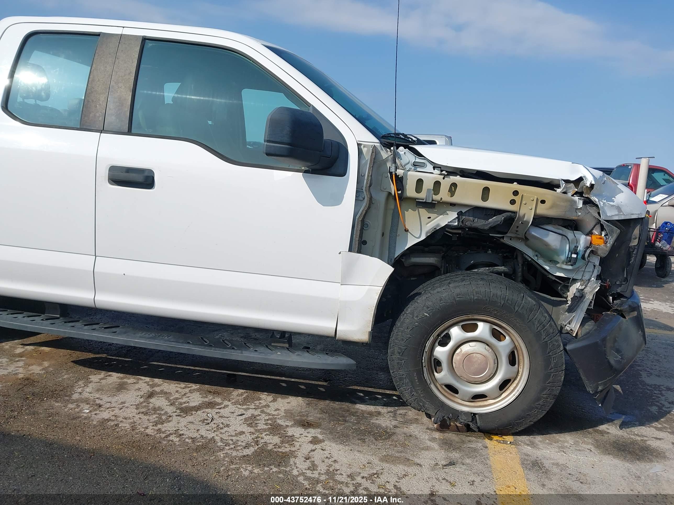 FORD F-150 image 6