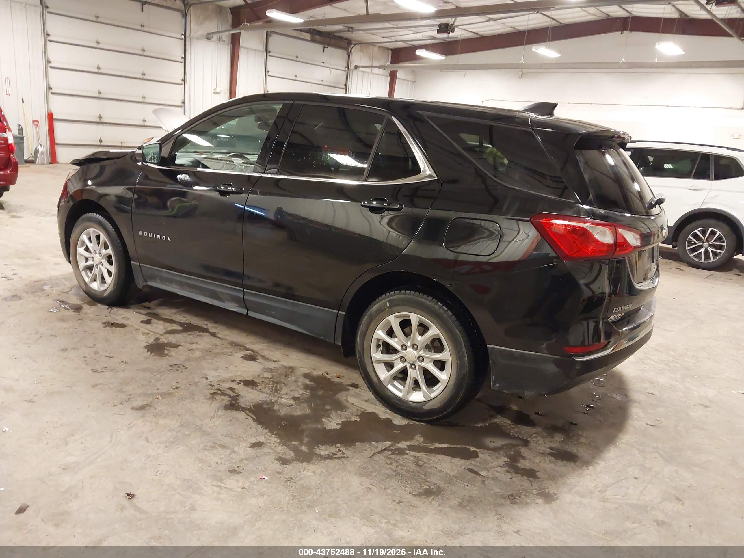 CHEVROLET EQUINOX image 3