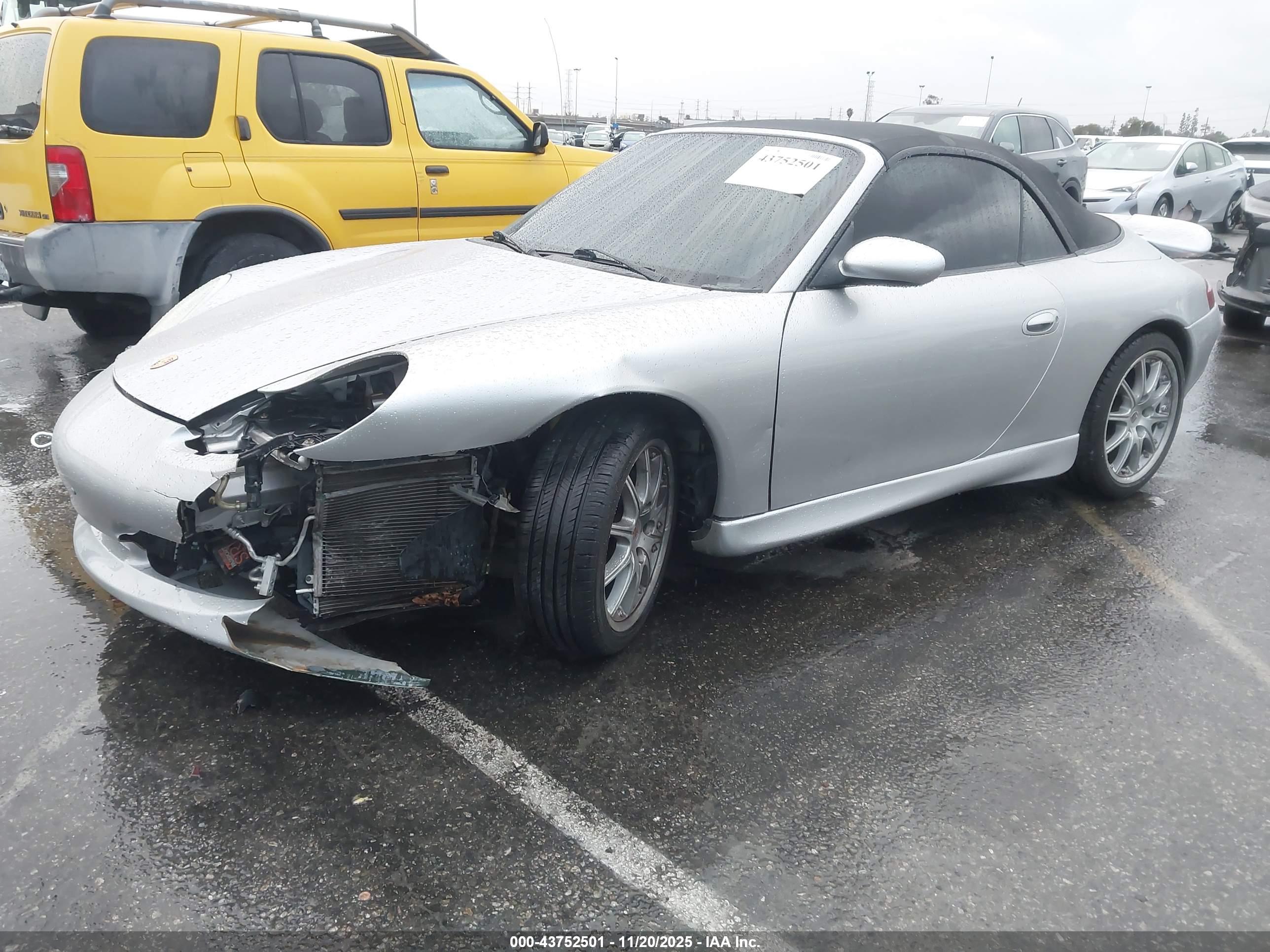 PORSCHE 911 image 2