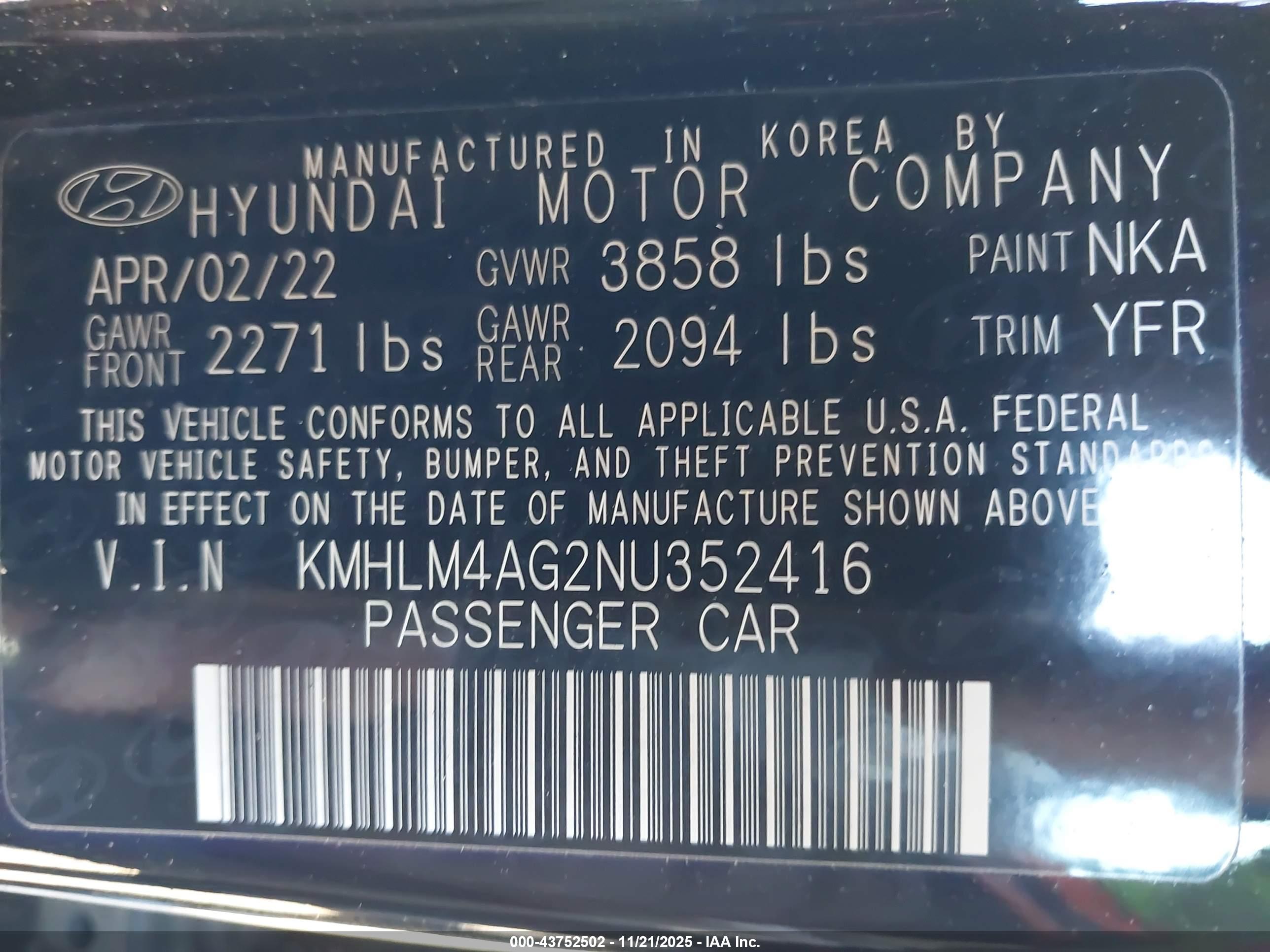 HYUNDAI ELANTRA image 9