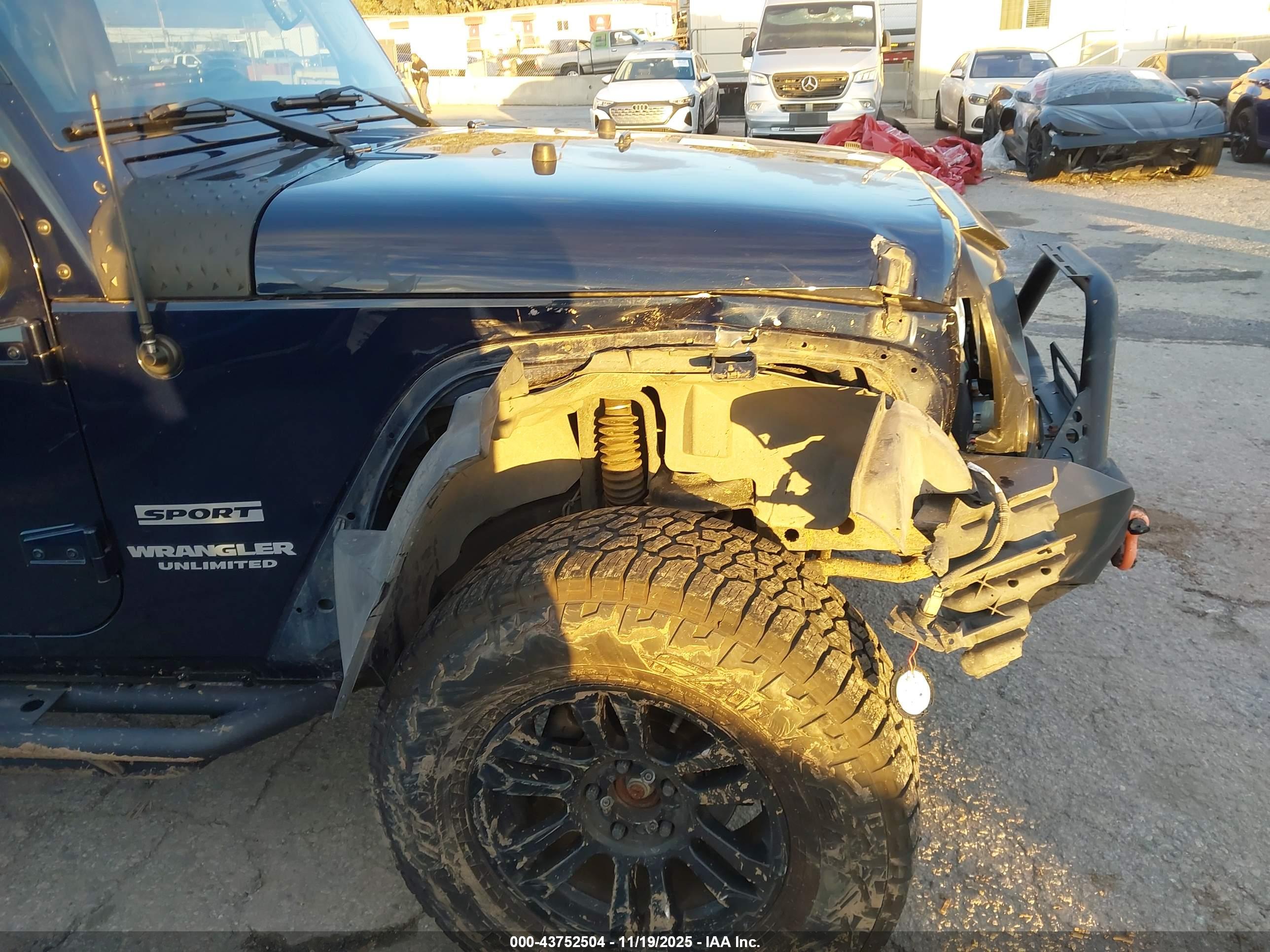 JEEP WRANGLER image 6