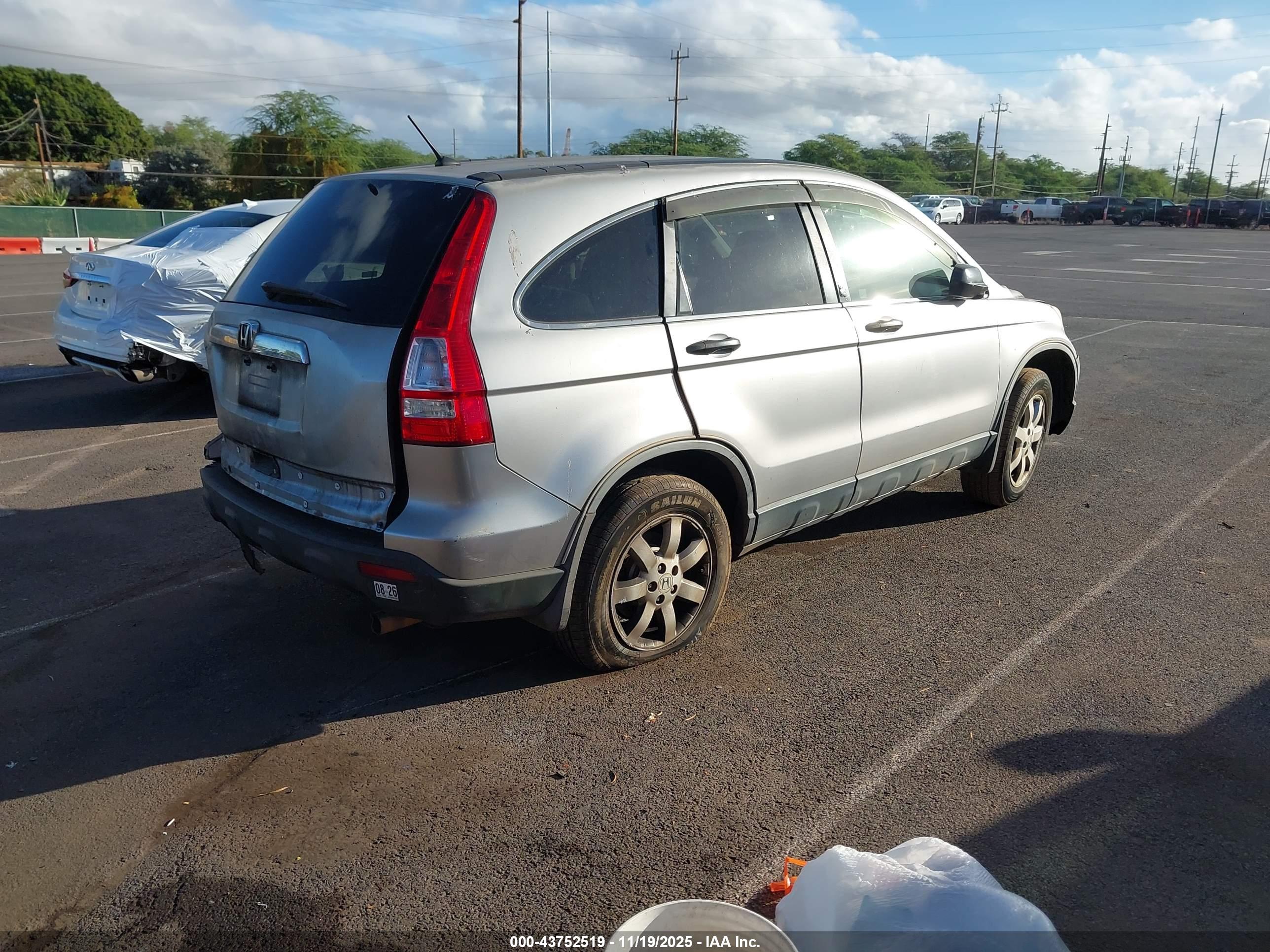 HONDA CR-V image 4