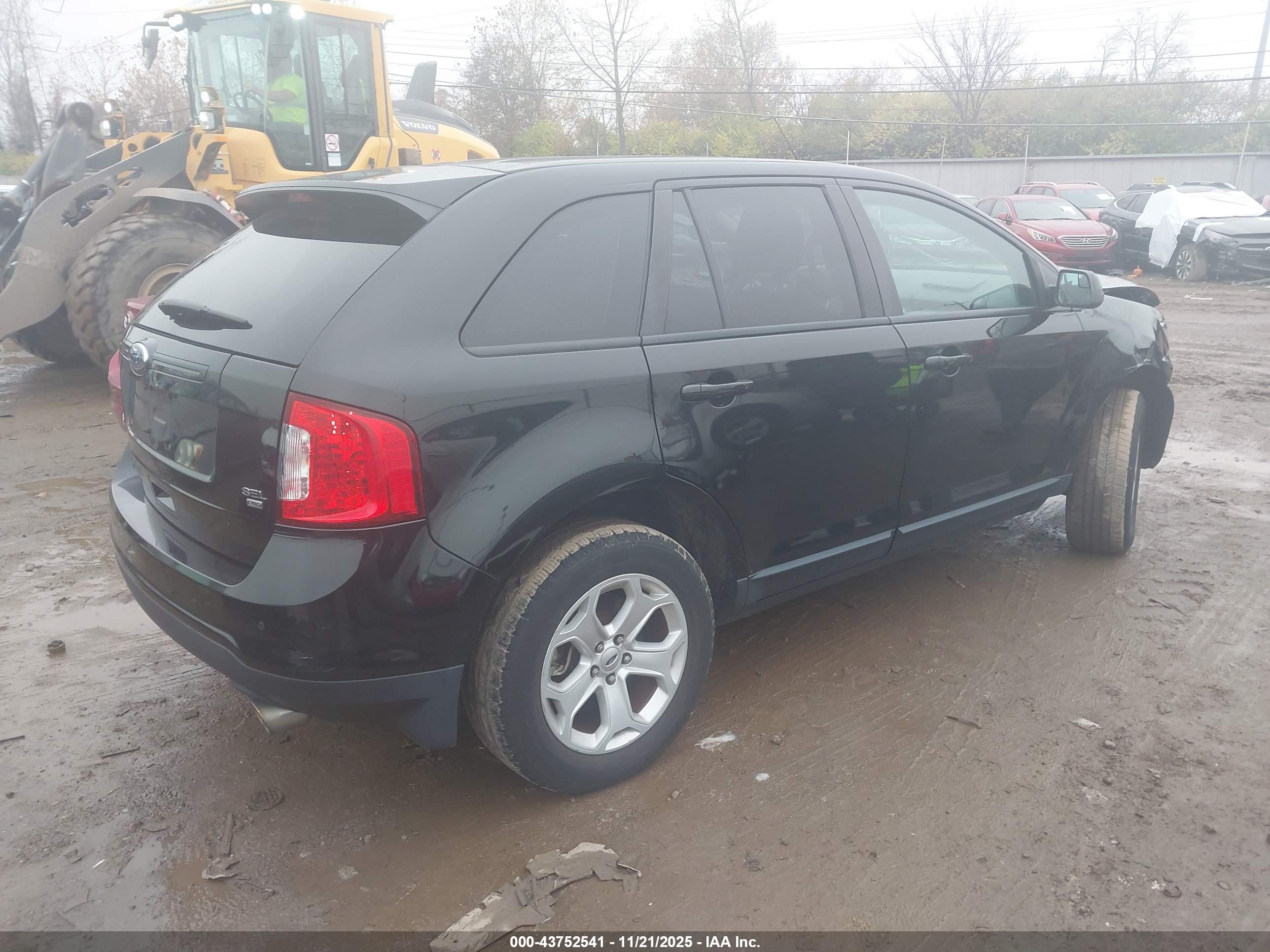 FORD EDGE image 4