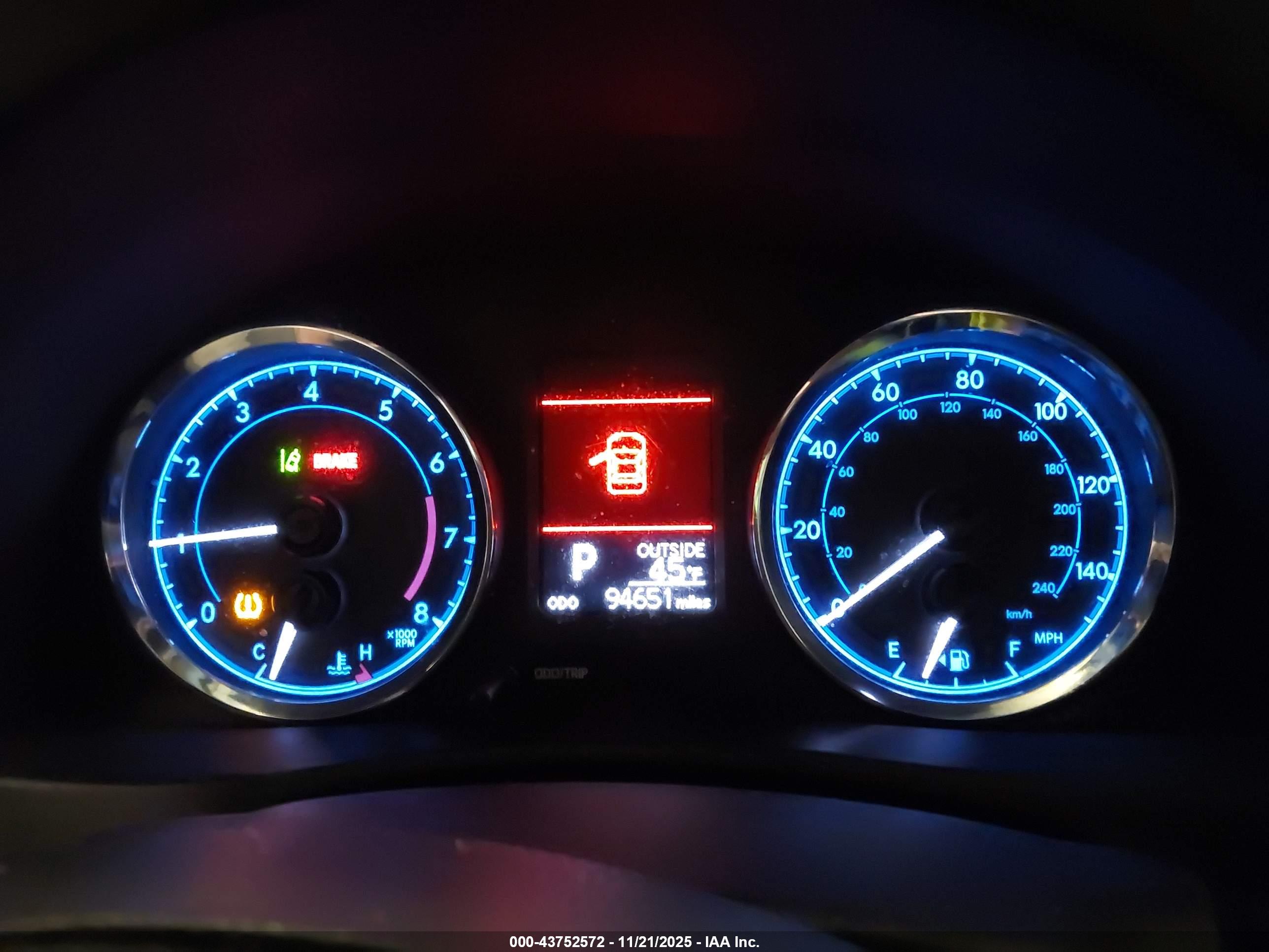 TOYOTA COROLLA image 7