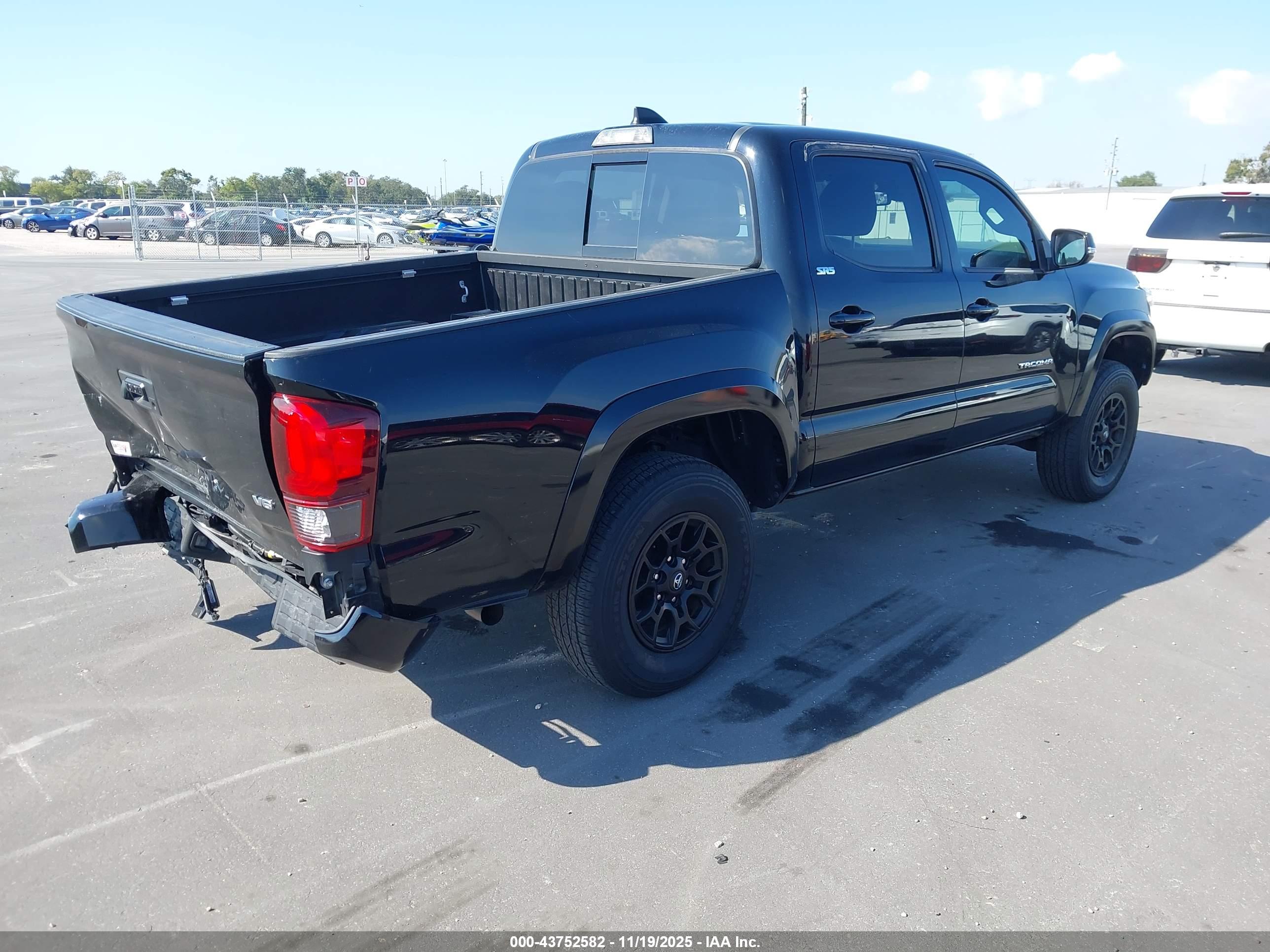 TOYOTA TACOMA image 4
