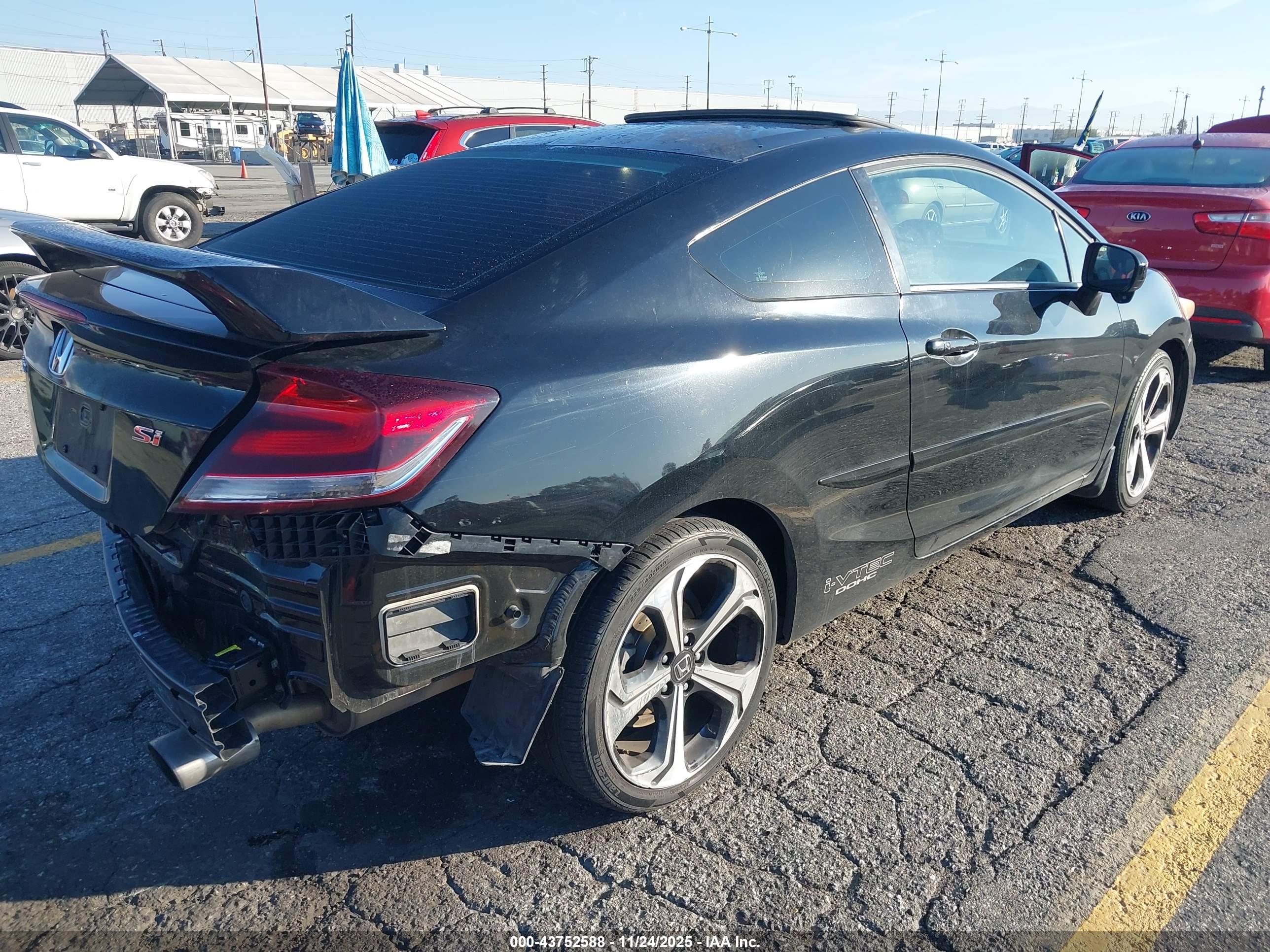 HONDA CIVIC image 4