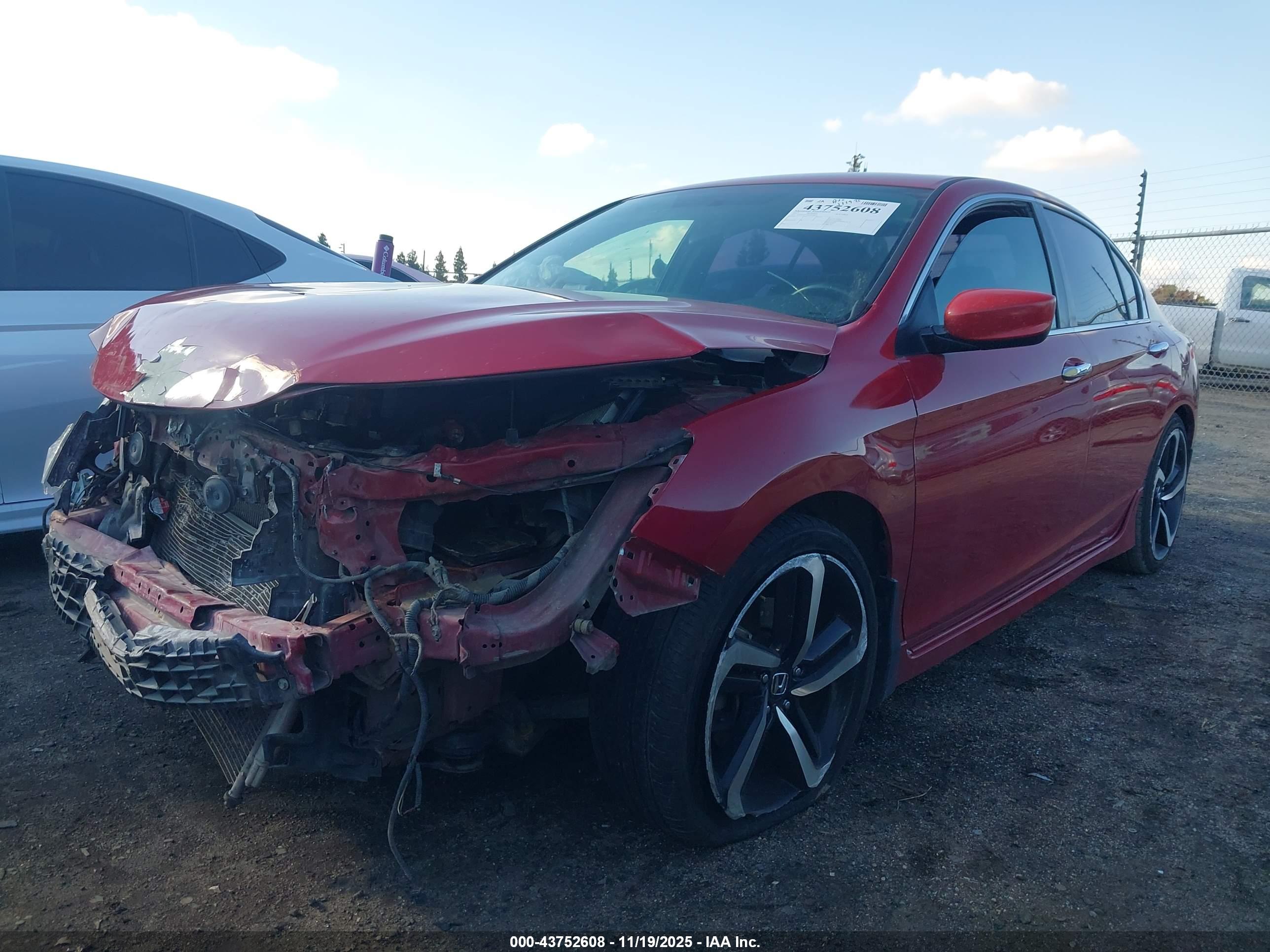 HONDA ACCORD image 2
