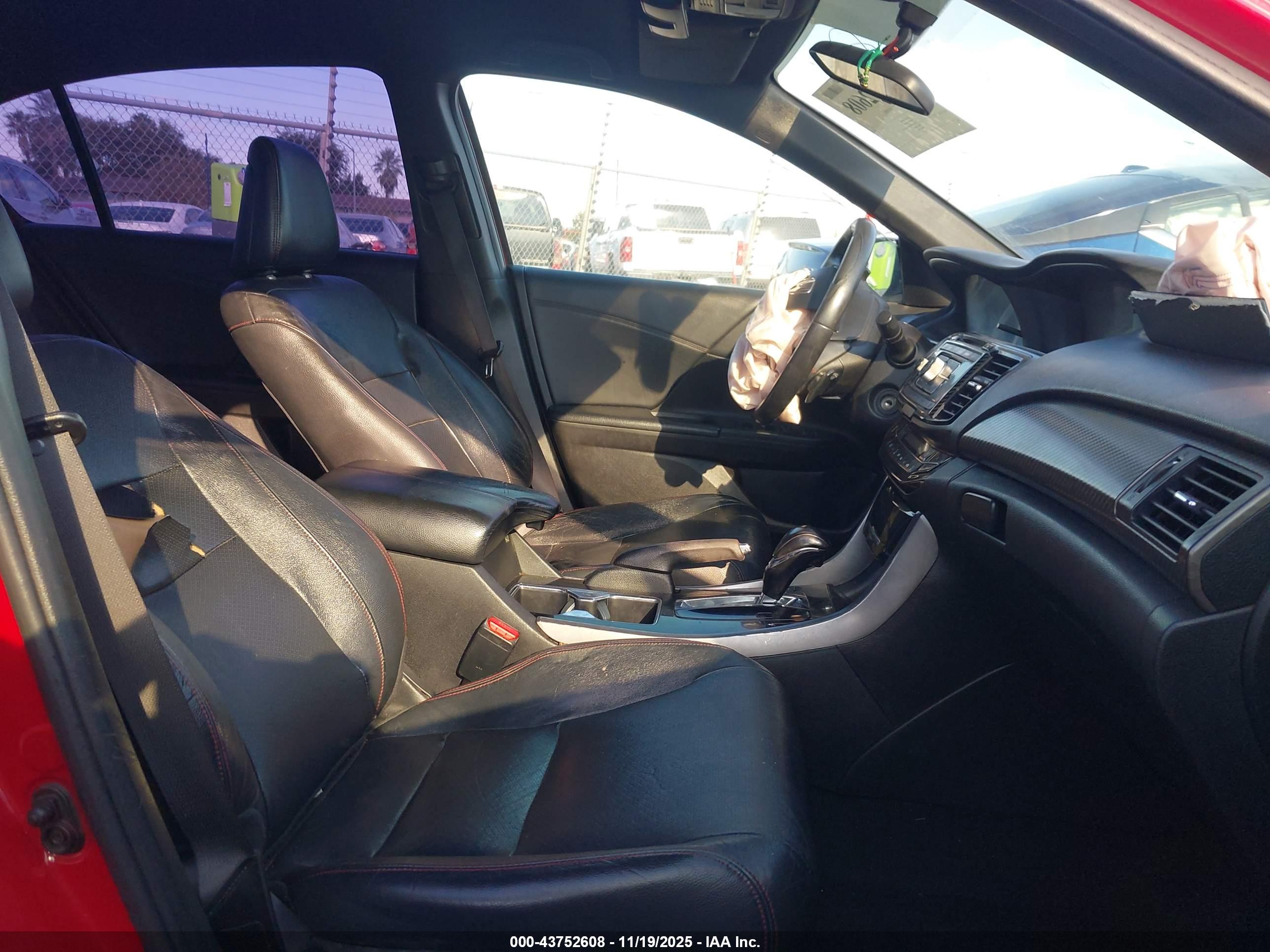 HONDA ACCORD image 5