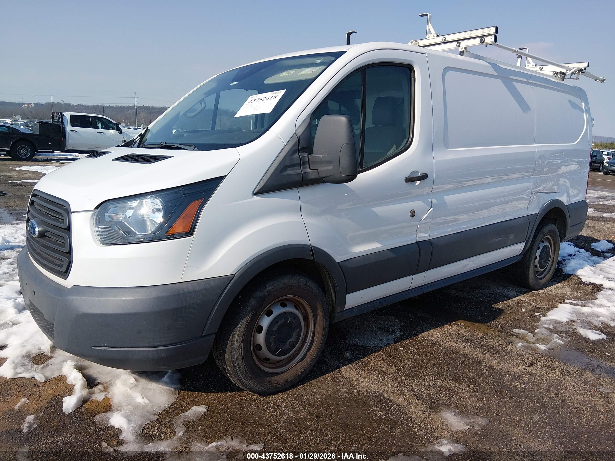 FORD TRANSIT-150 image 2