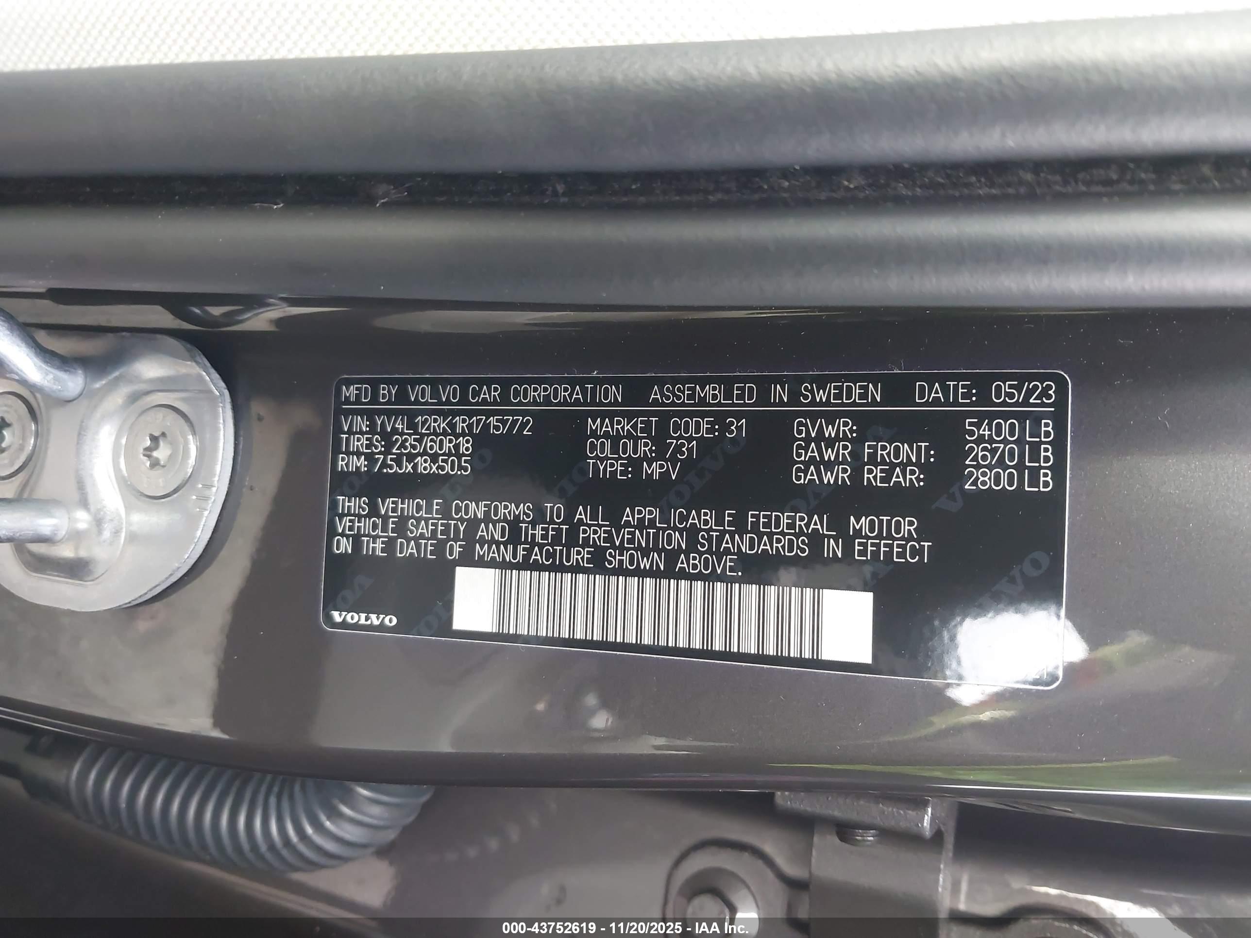 VOLVO XC60 image 9