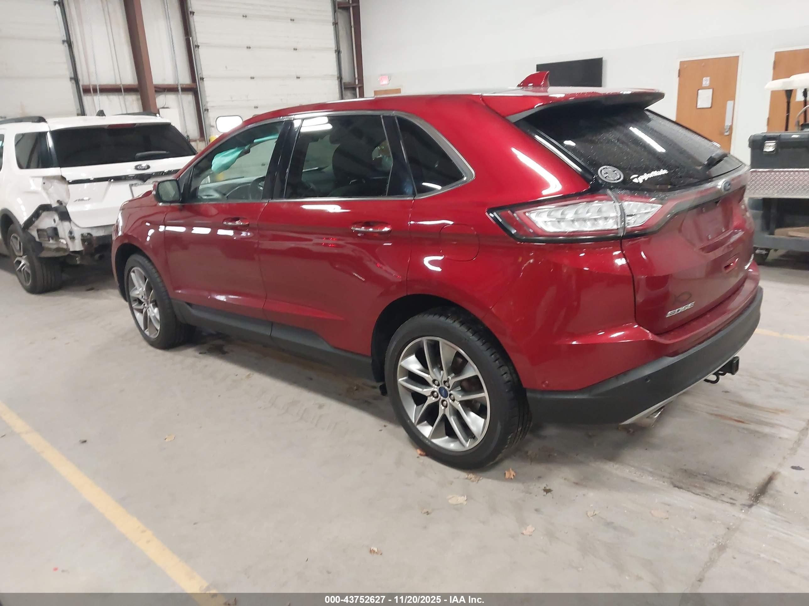 FORD EDGE image 3