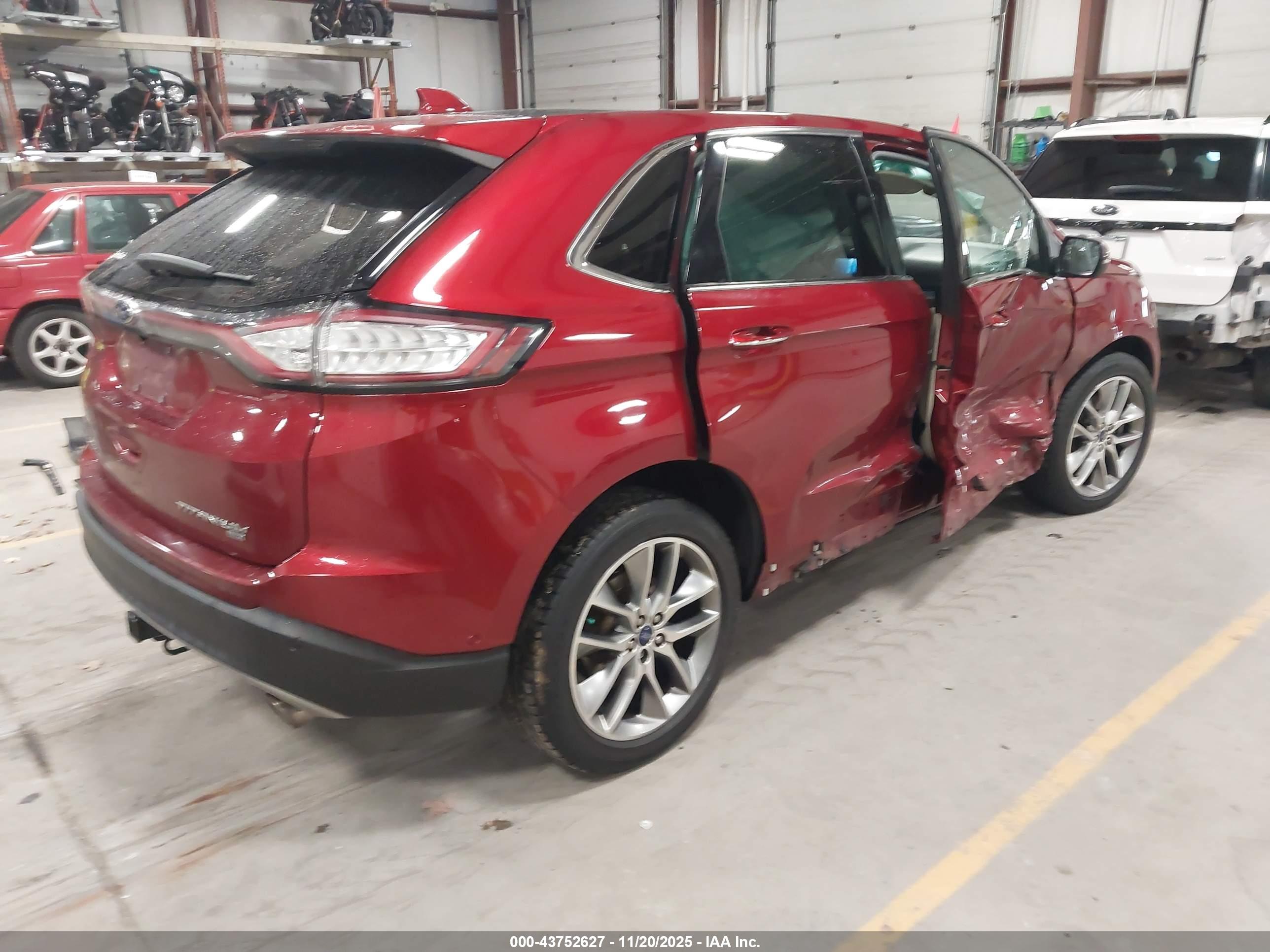 FORD EDGE image 4