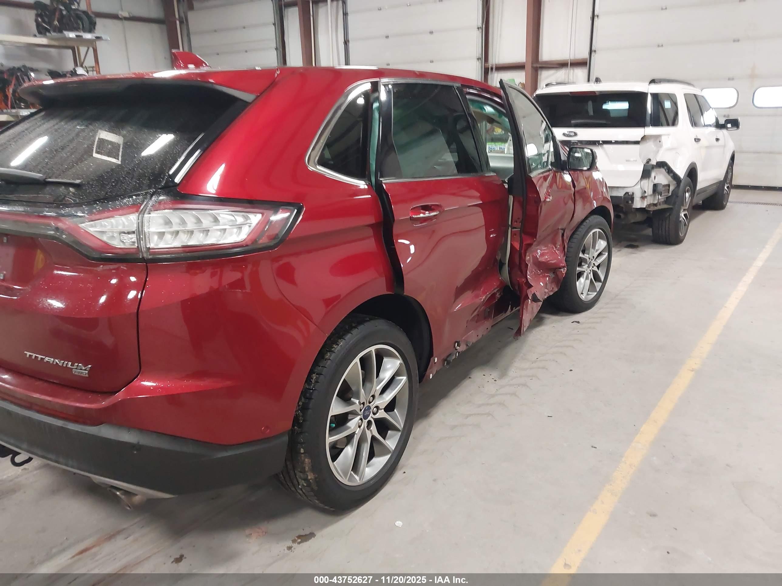 FORD EDGE image 6