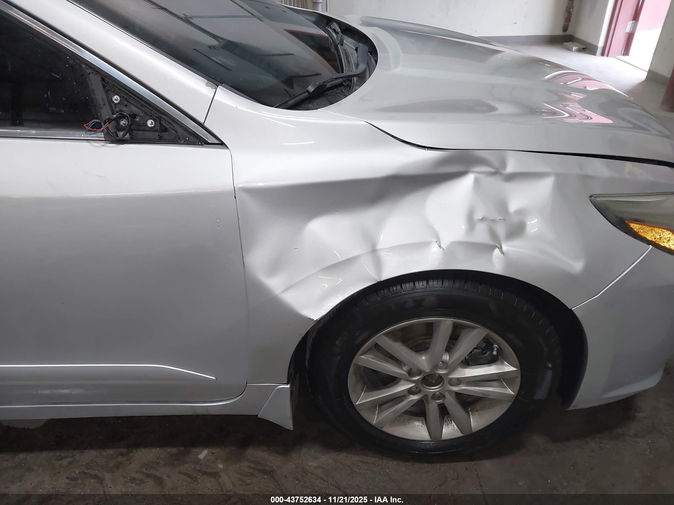 NISSAN ALTIMA image 6