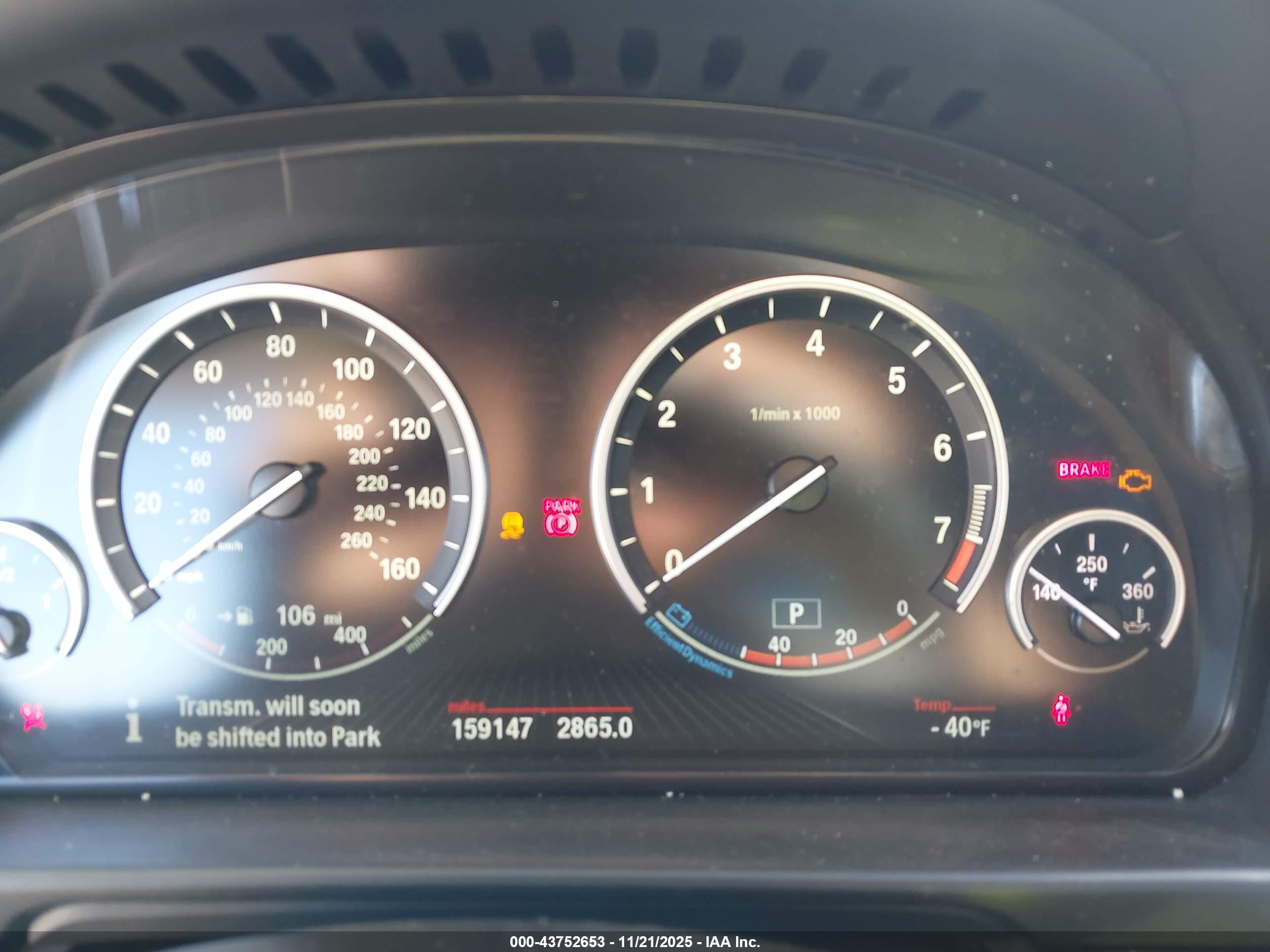 BMW 528I image 7
