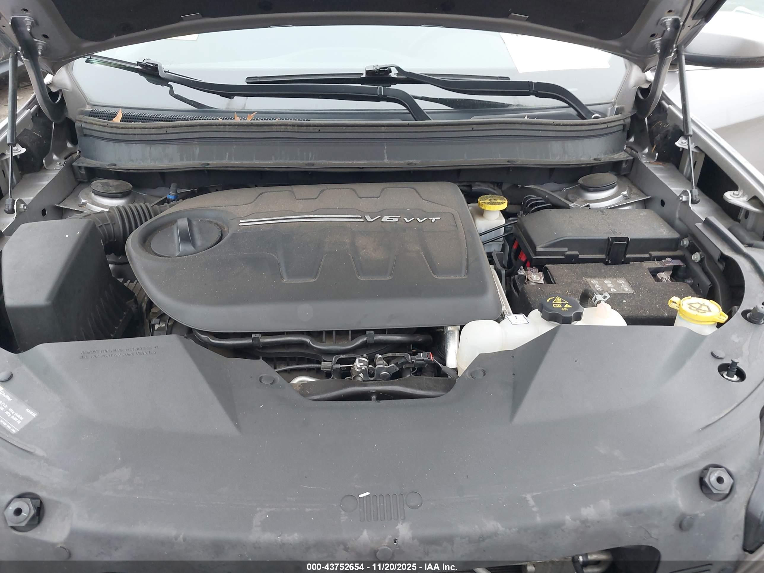 JEEP CHEROKEE image 10