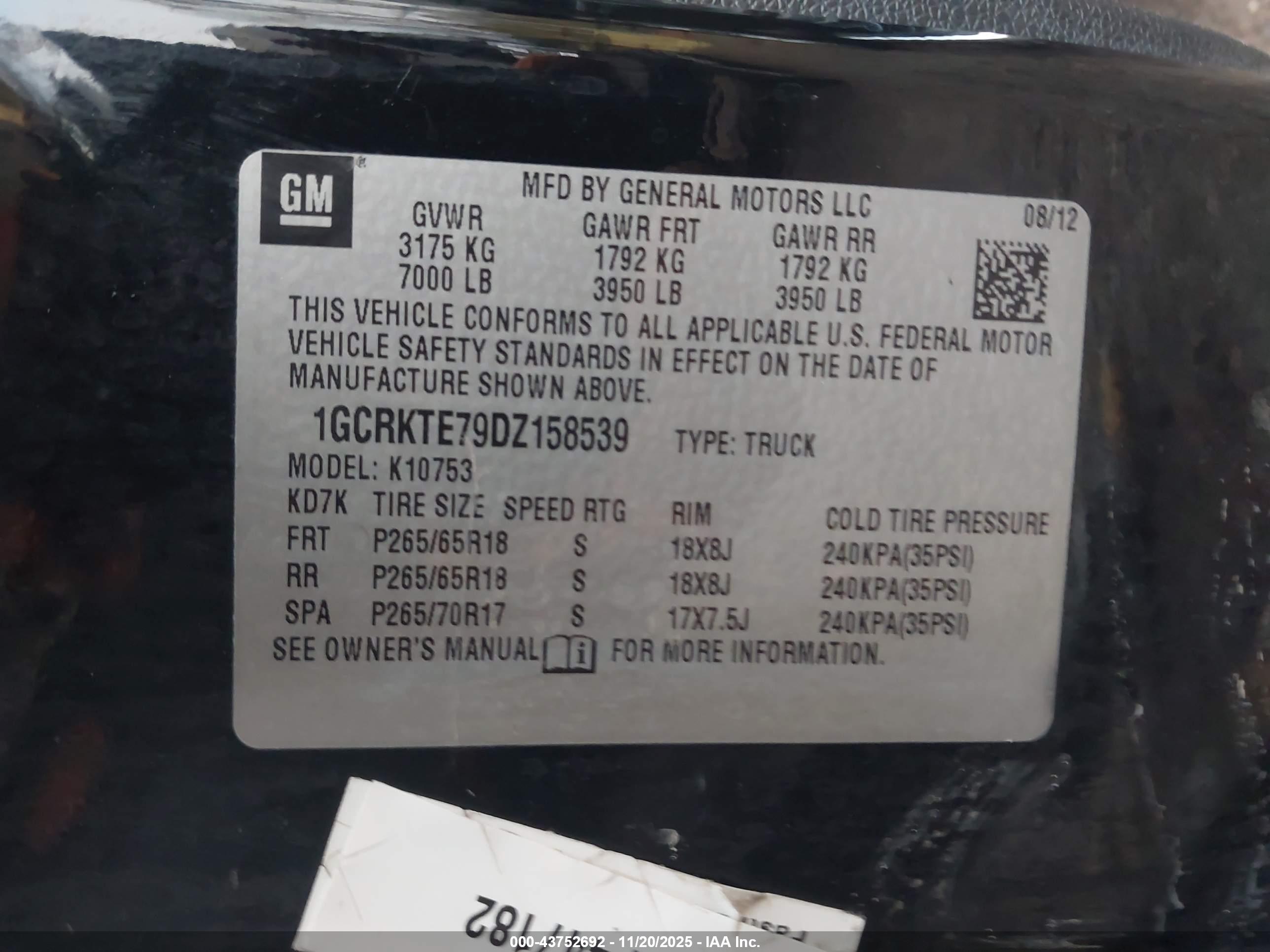 CHEVROLET SILVERADO image 9
