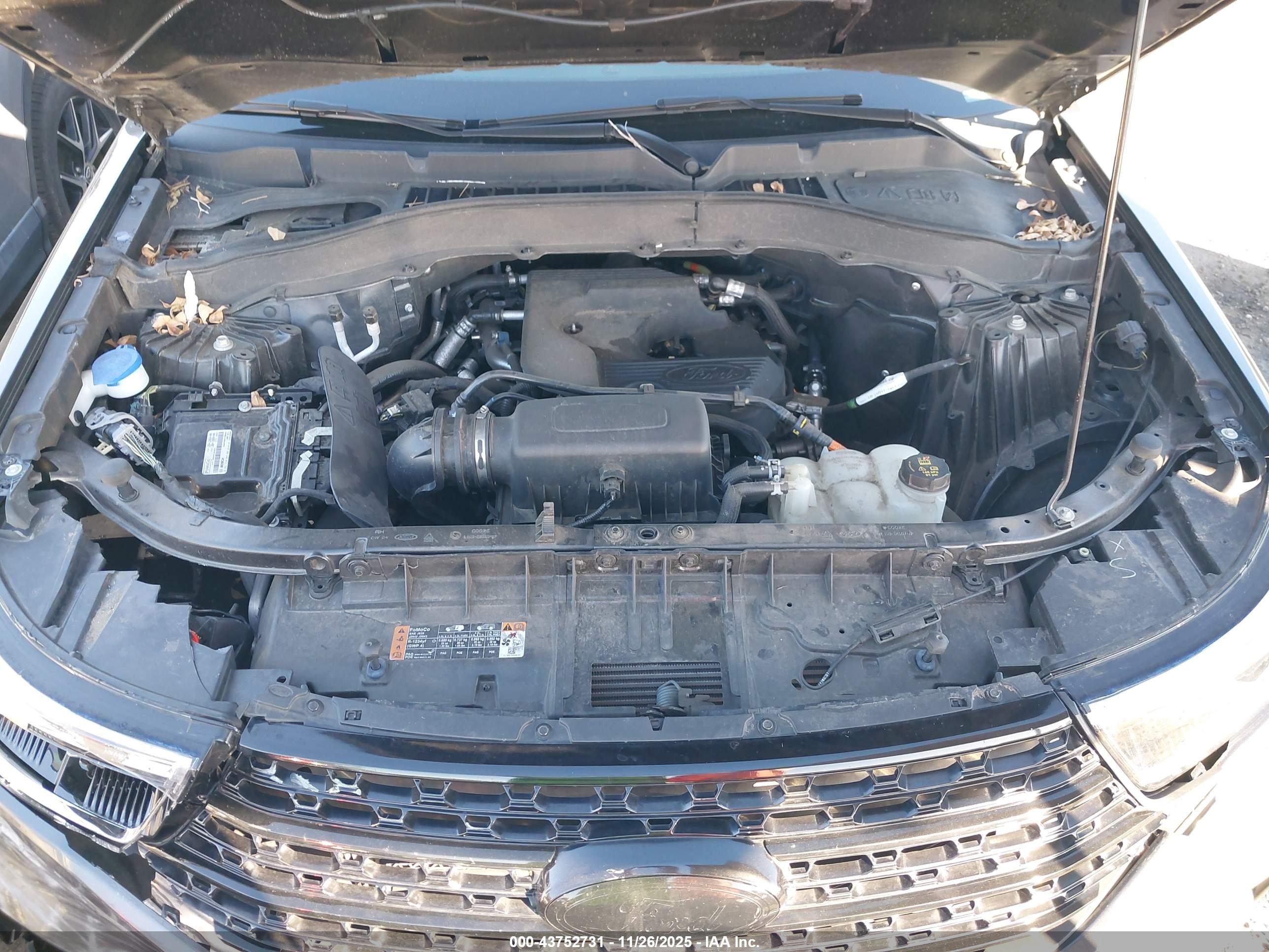 FORD EXPLORER image 10