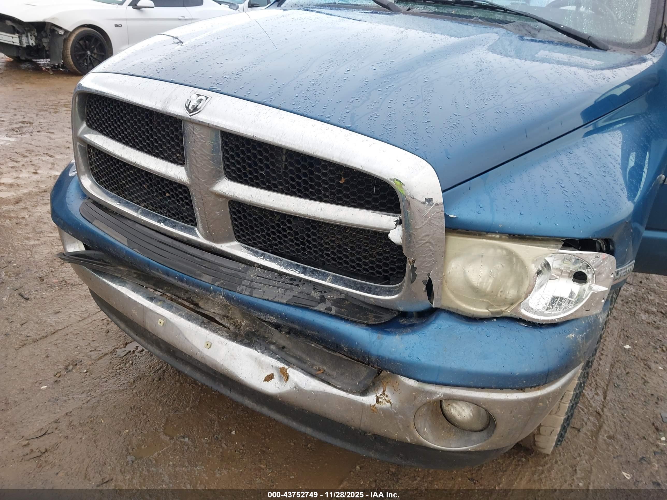 DODGE RAM image 6