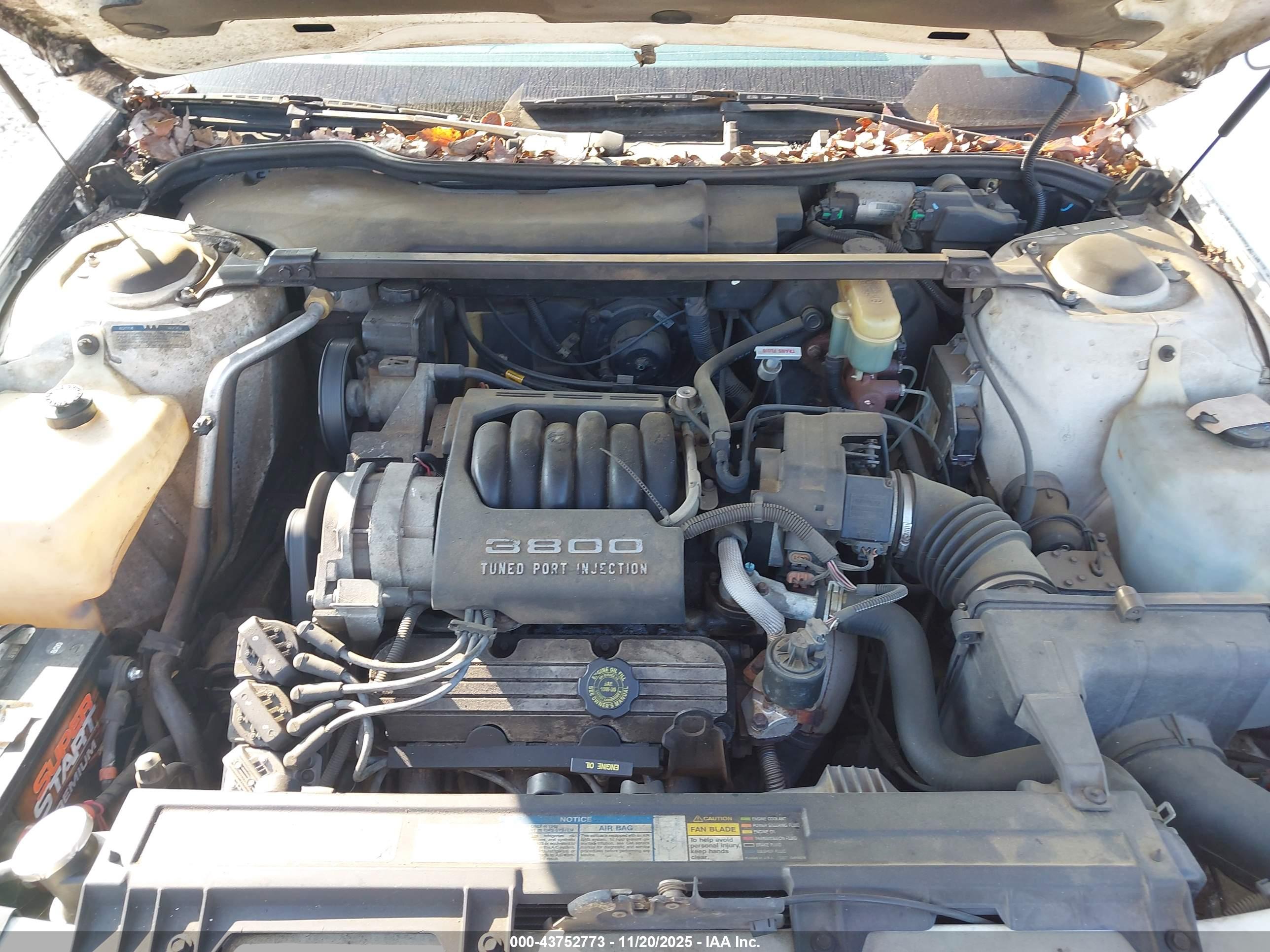 OLDSMOBILE 98 image 10