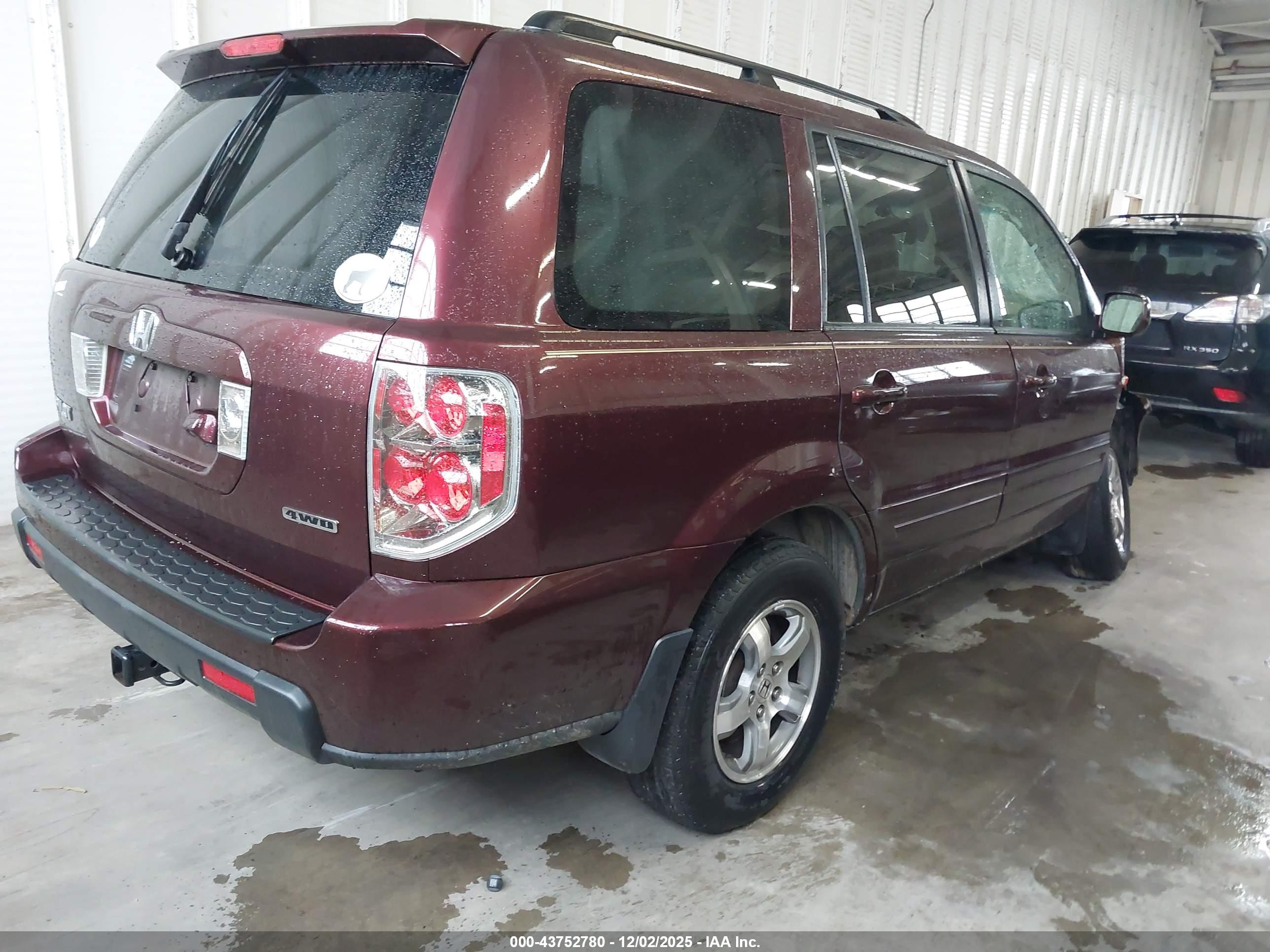HONDA PILOT image 4