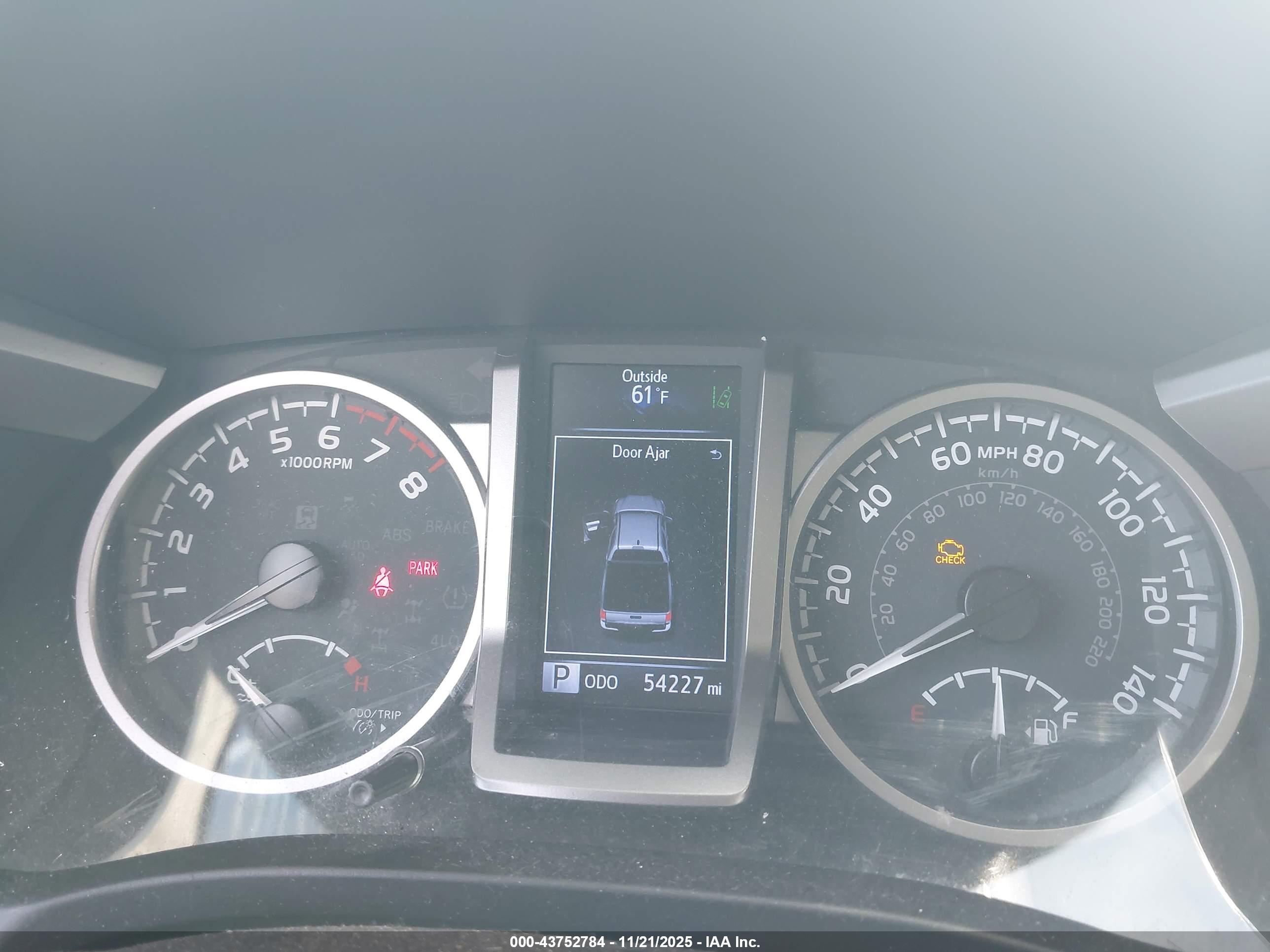 TOYOTA TACOMA image 7