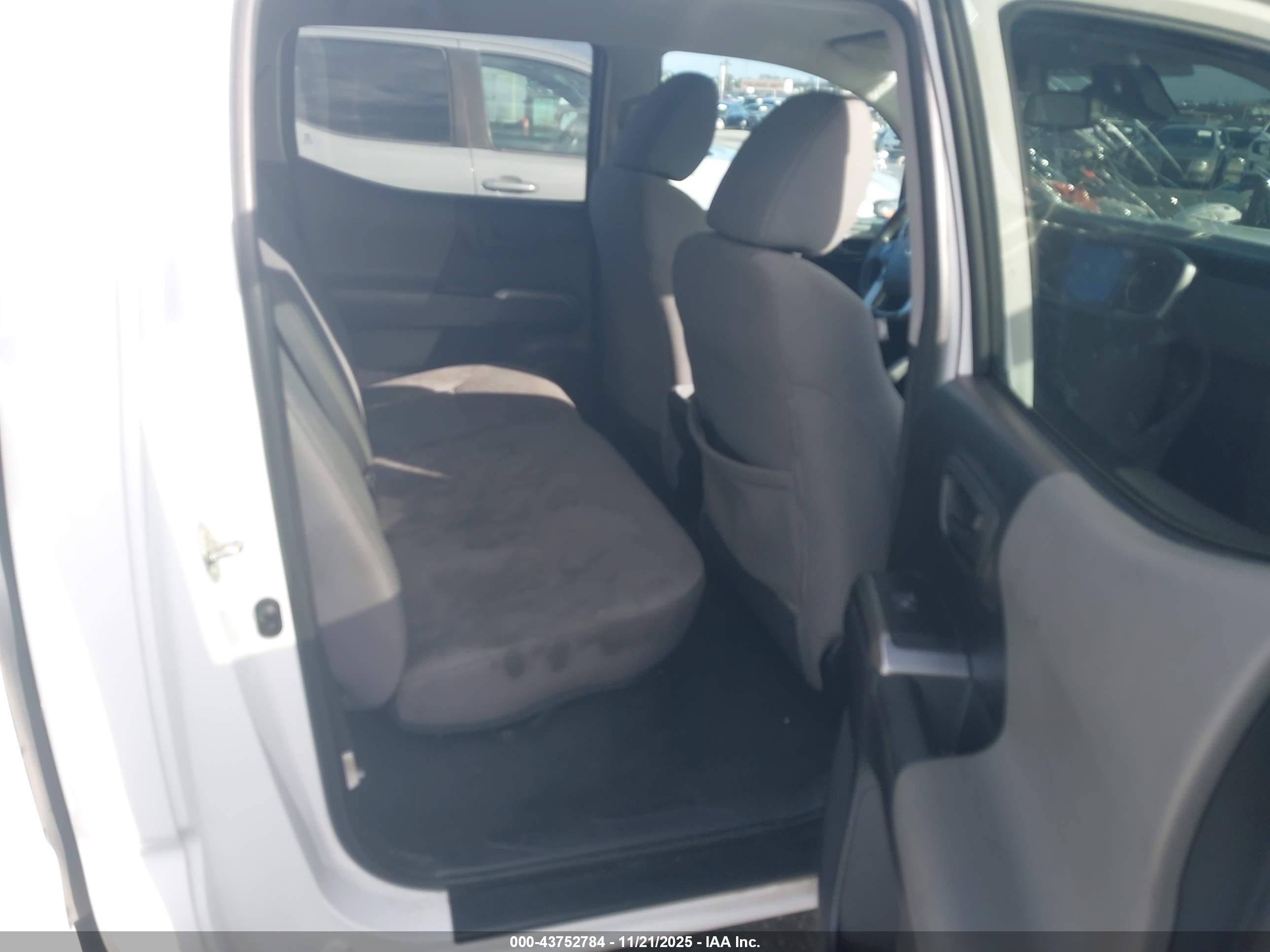 TOYOTA TACOMA image 8