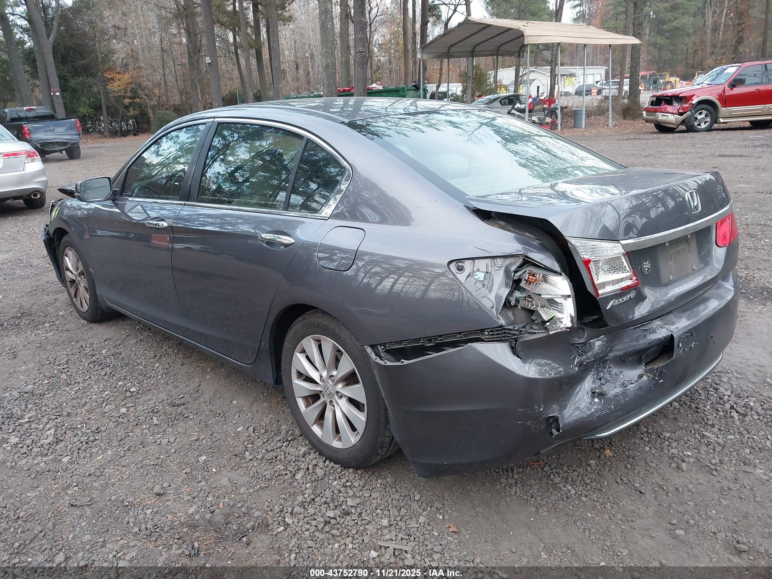 HONDA ACCORD image 3