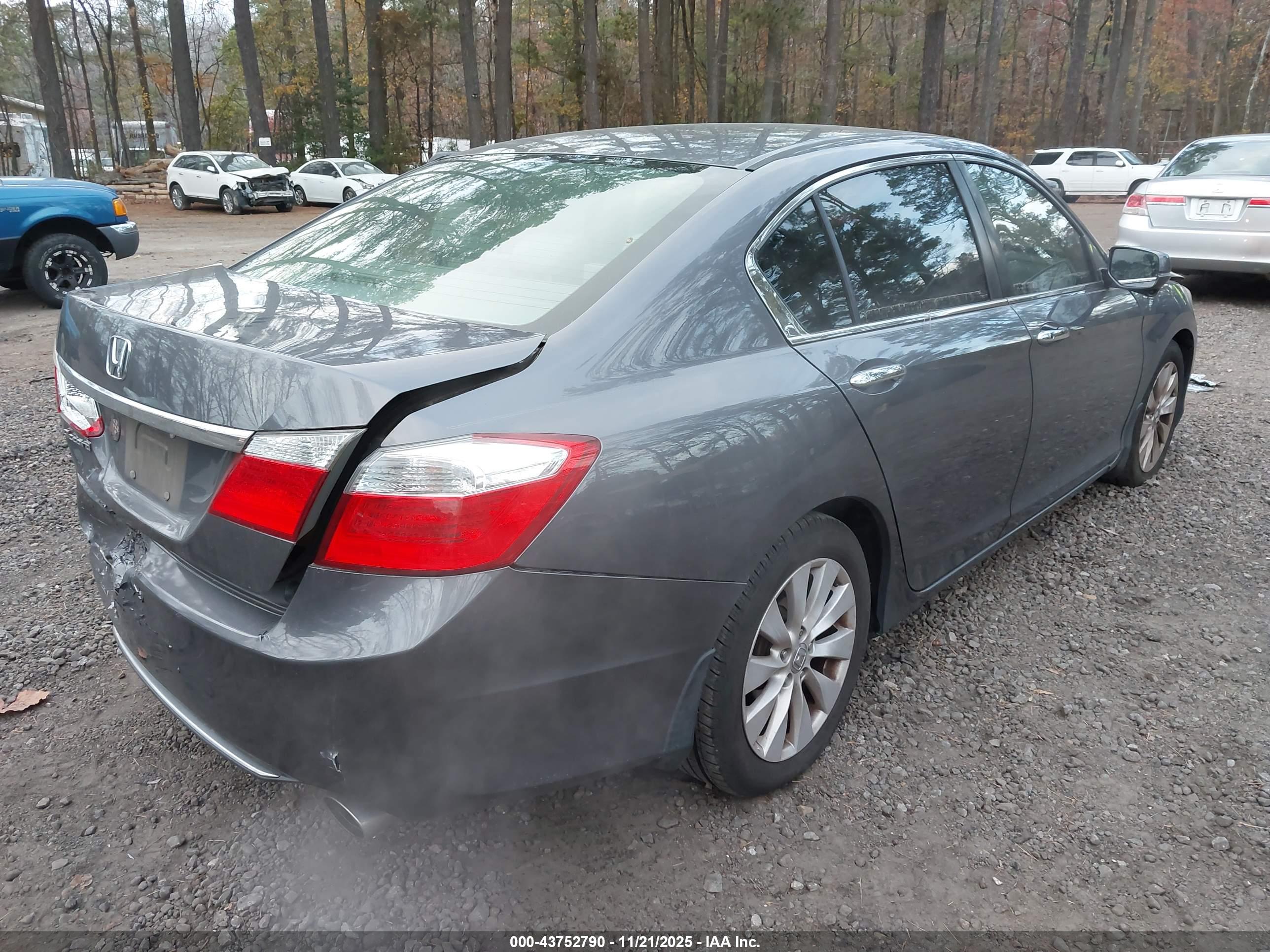 HONDA ACCORD image 4